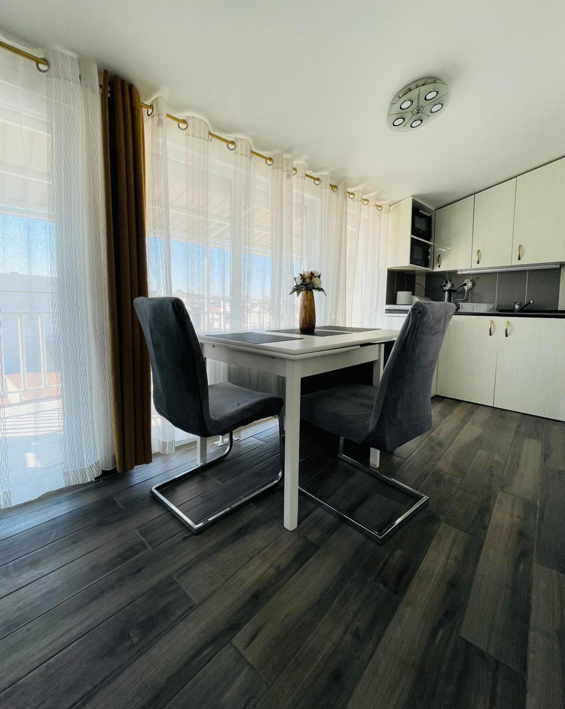 Apartman Terassa Stan na dan Centar view 2