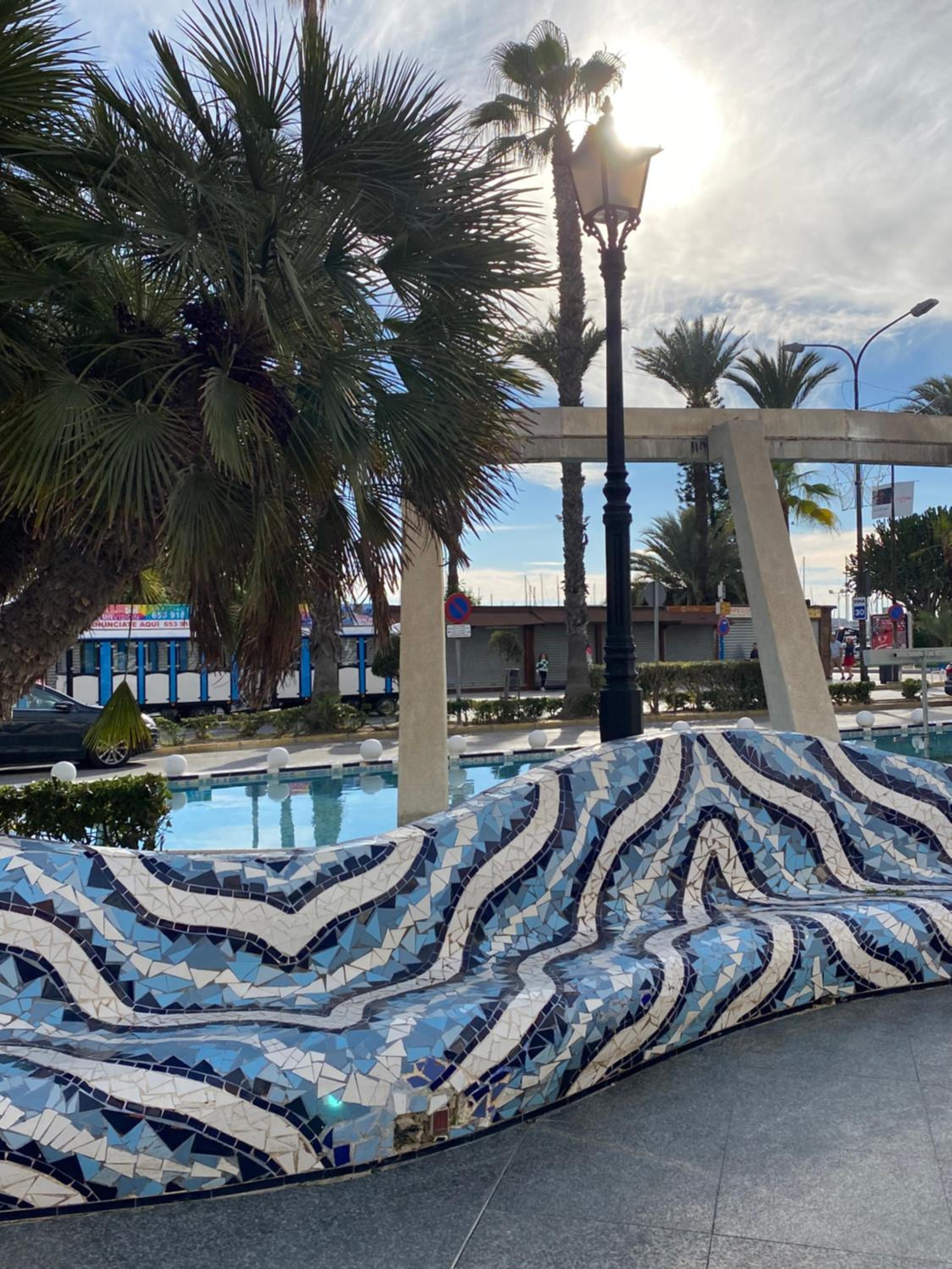 Solarium Escape with private roof terrace and pool access Torrevieja