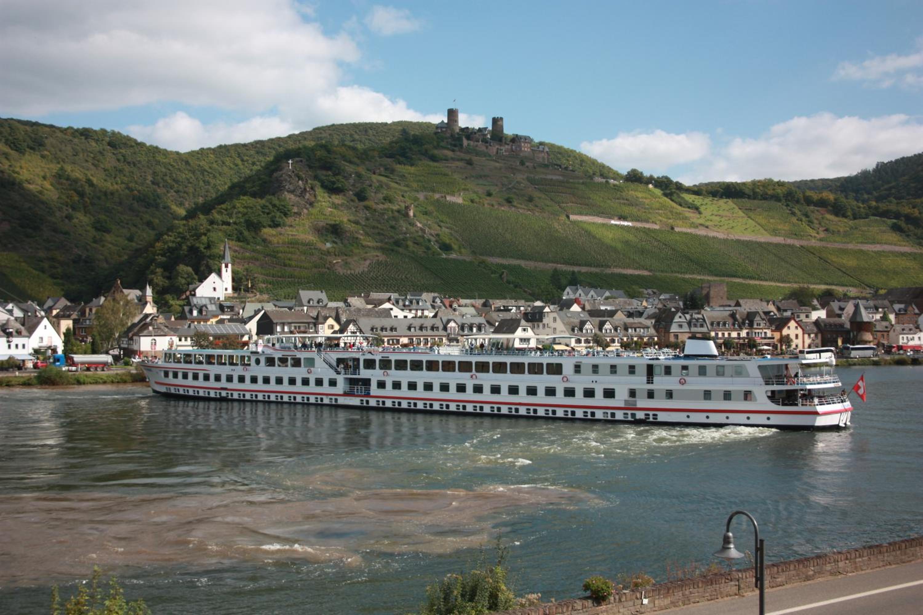 Gästehaus Burgberg, Weinhaus Fries