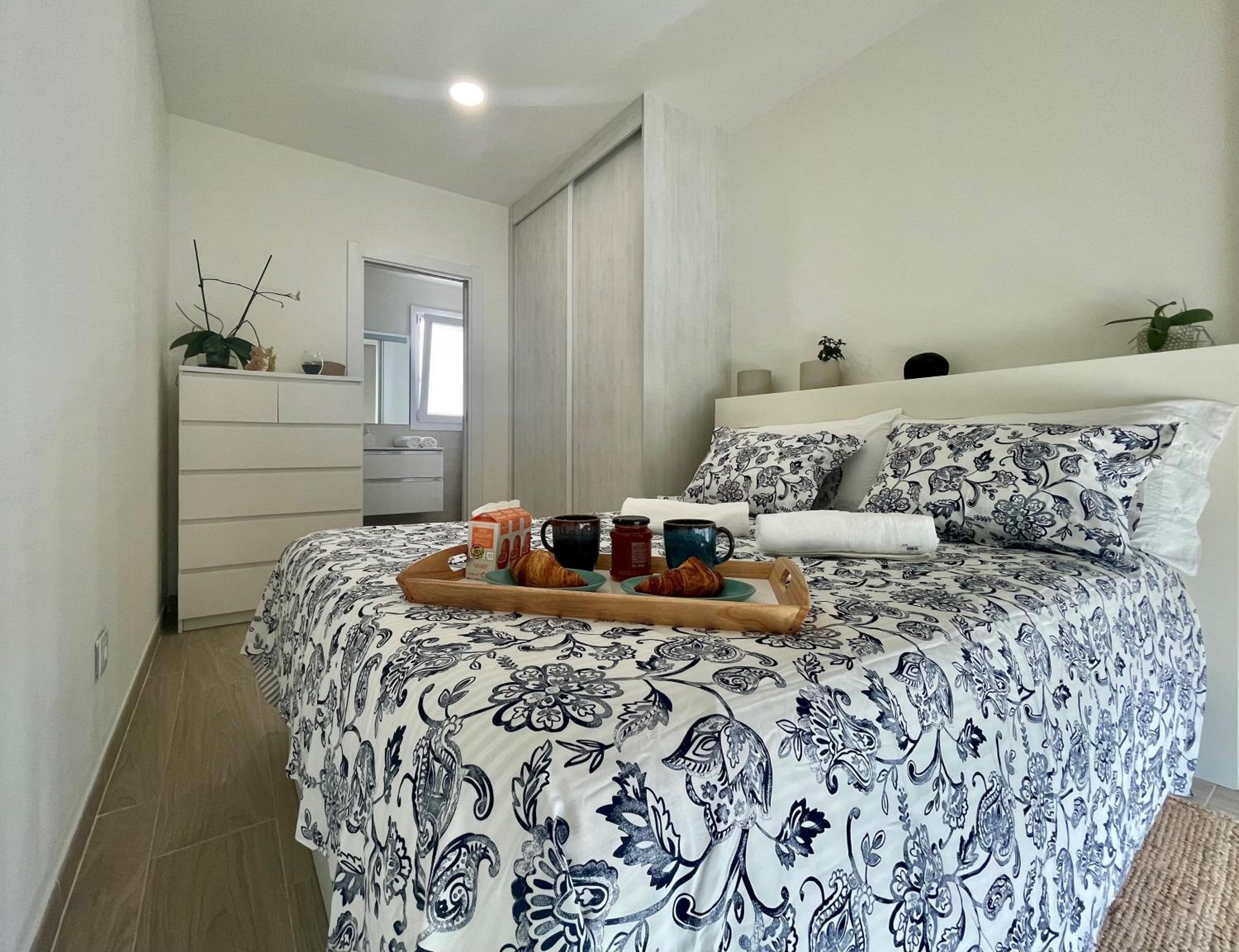 Blue Sky City Apartment