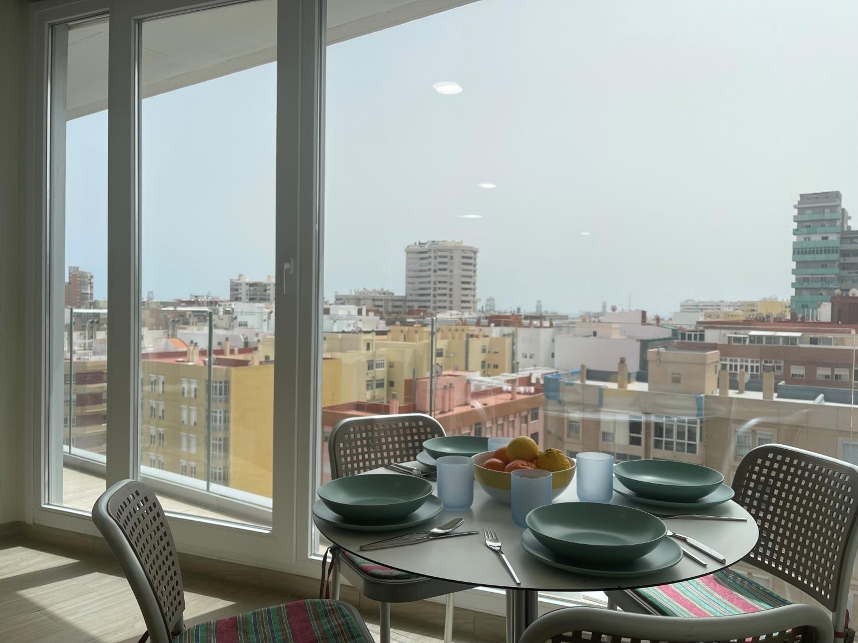 Blue Sky City Apartment