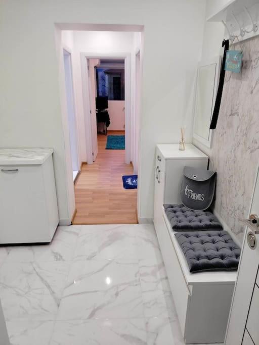 Alinik Apartment