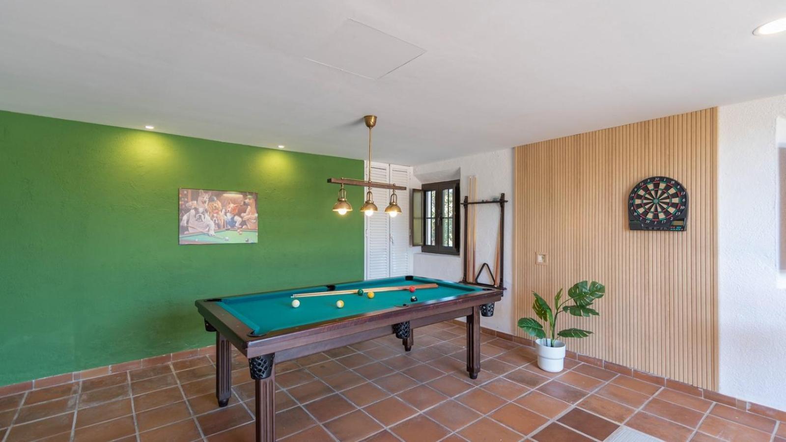 activities & amenities