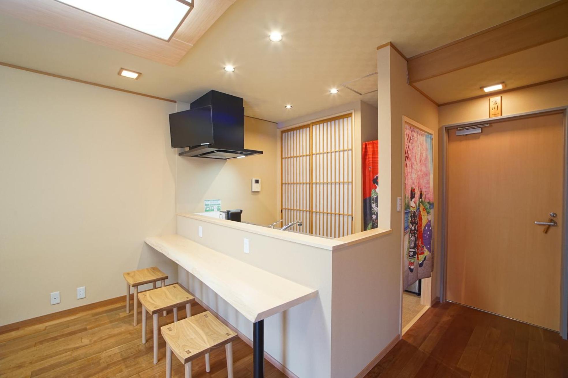Sakura Riverview Gion