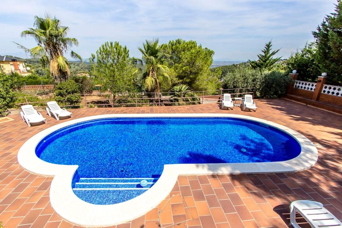 Catalunya Casas Elegant Mountain Villa just 30km to Barcelona view 4
