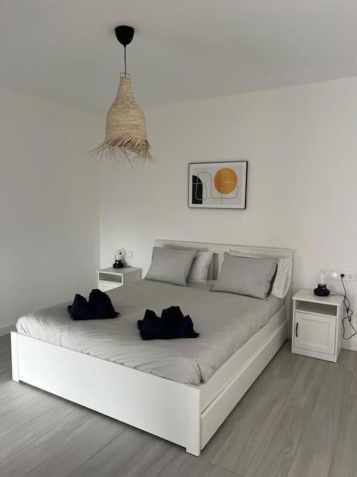 La Sal - Two double bedroom apartment view 4