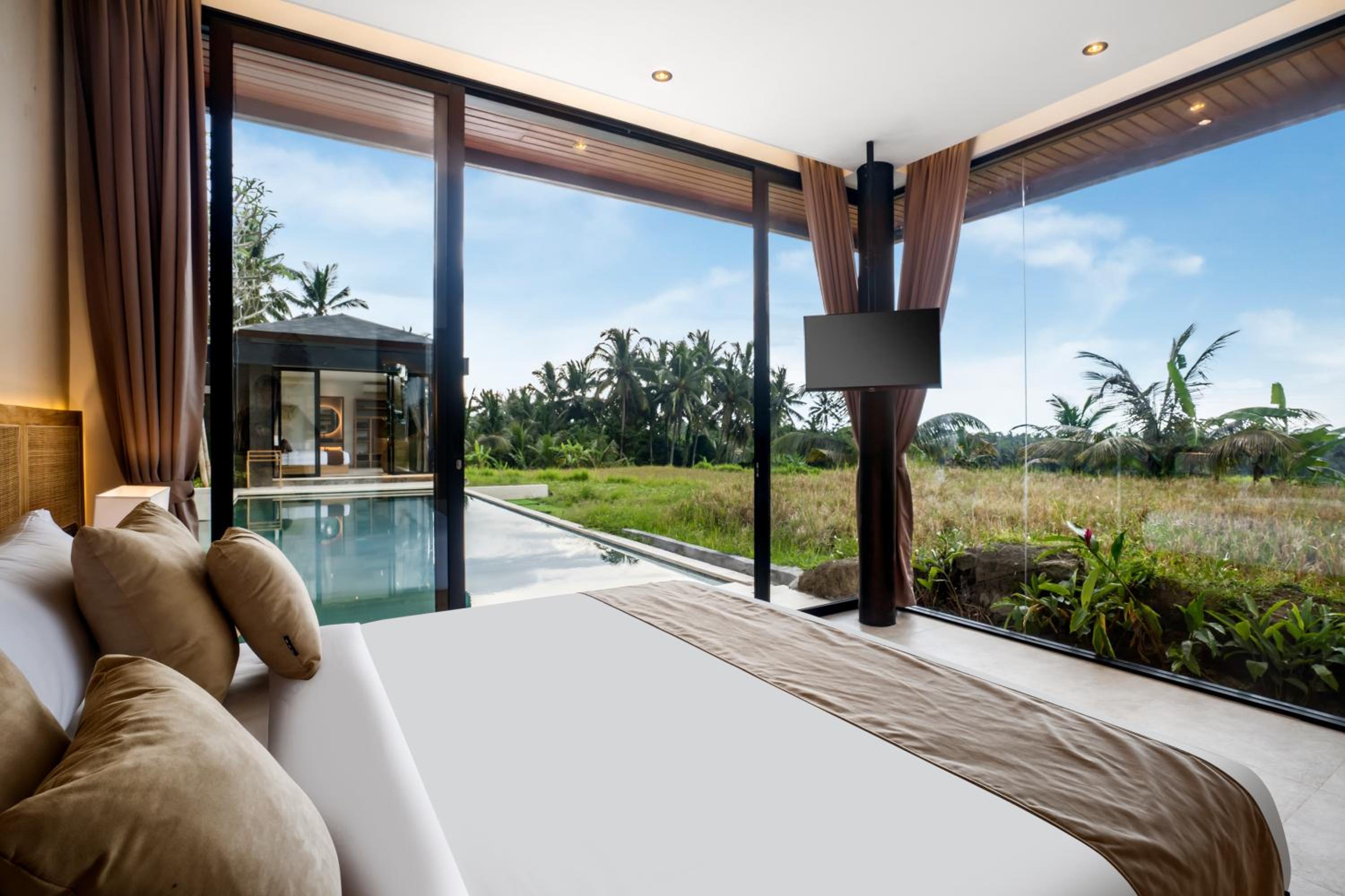 Villa Leyanah Dreams by BaliSuperHost view 5