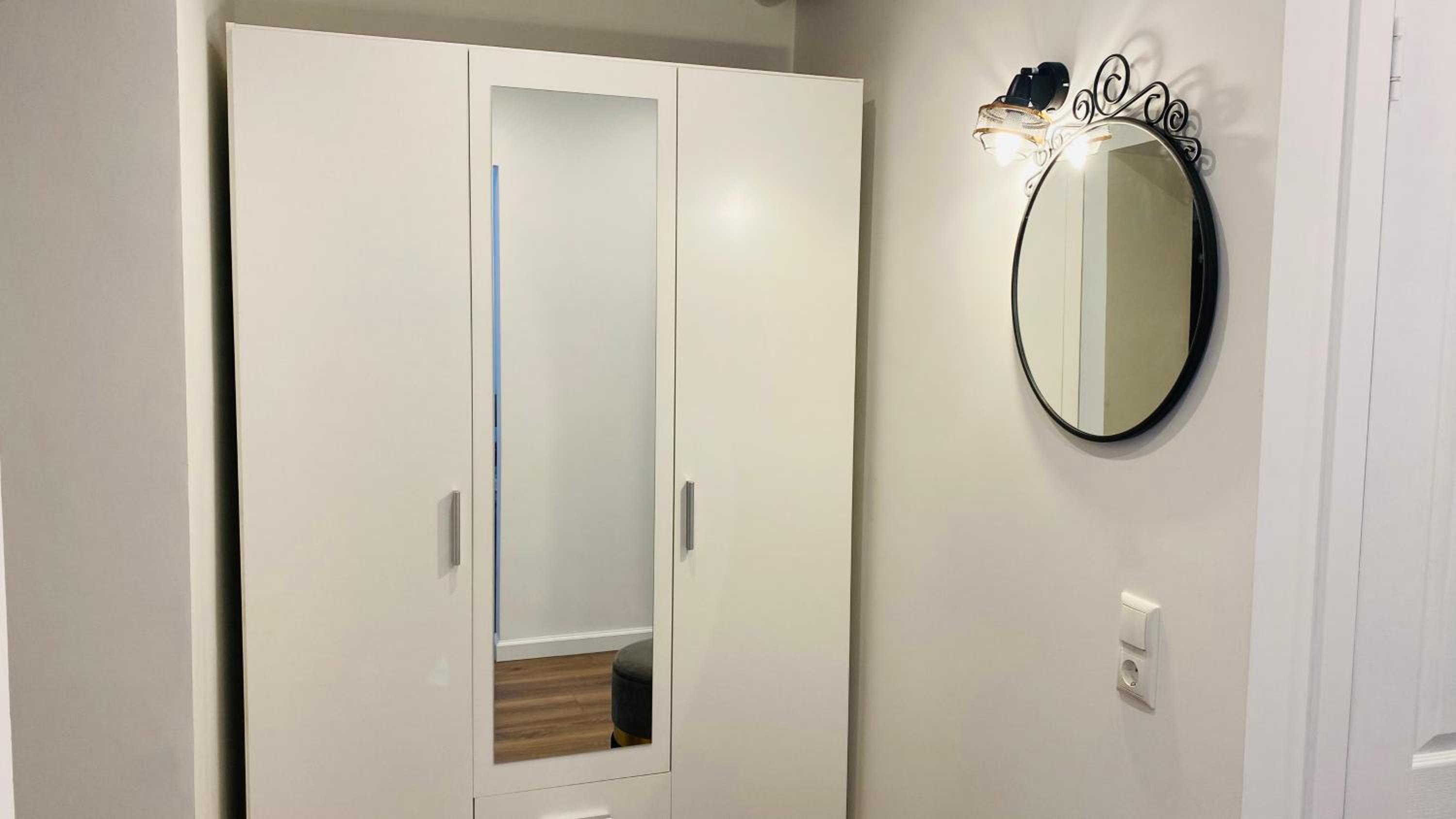 Church Hill Apartment