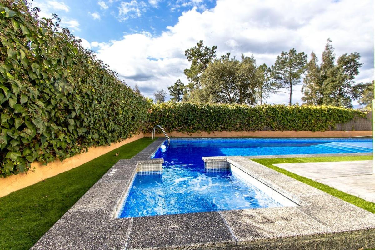 Catalunya Casas Unique Costa Brava Abode with train access to BCN