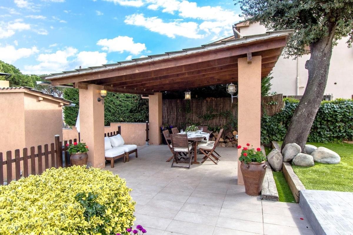 Catalunya Casas Unique Costa Brava Abode with train access to BCN