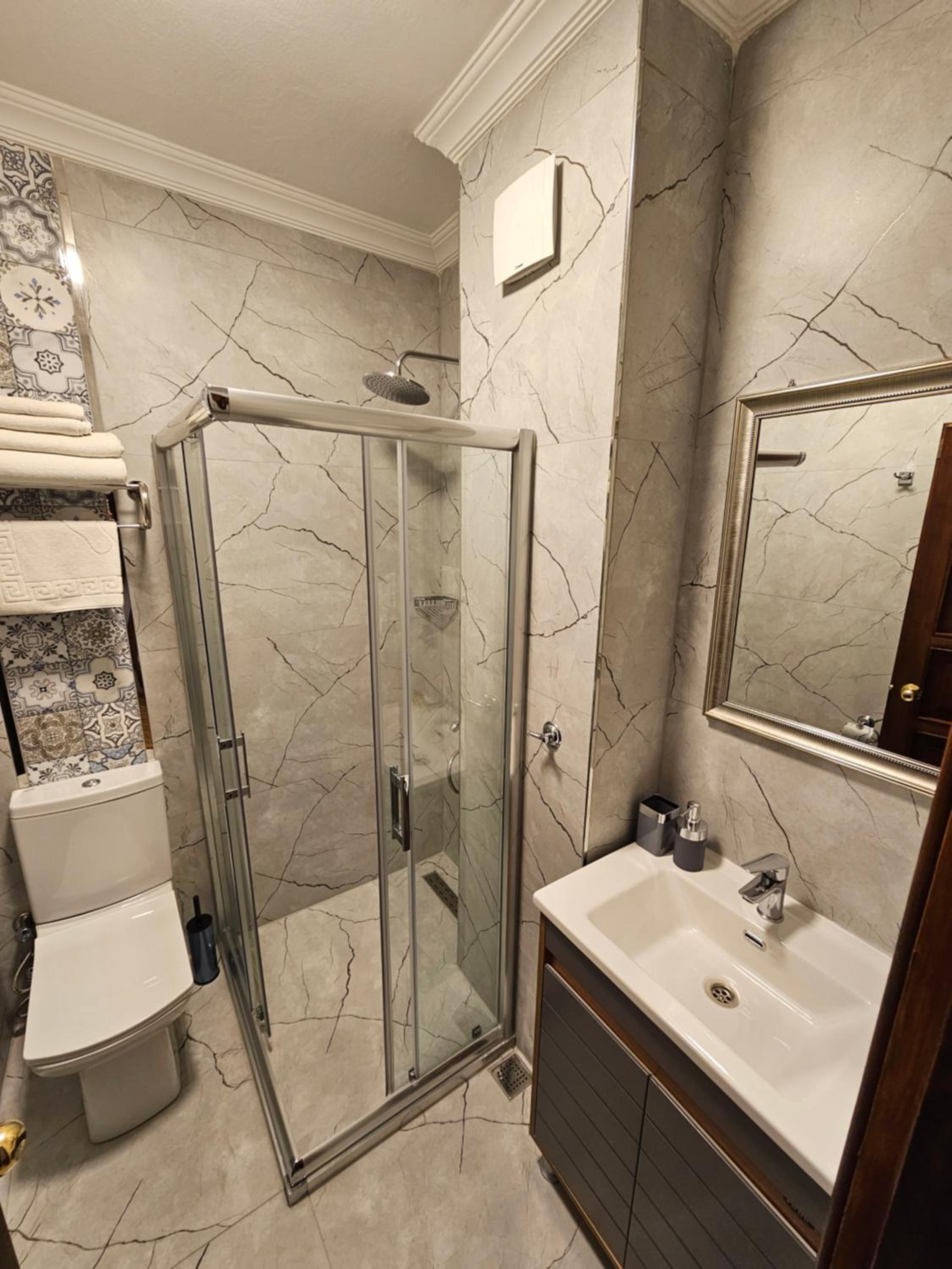 Gul Sultan Hotel