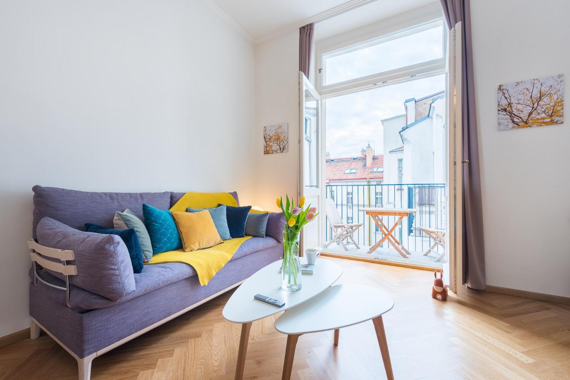 Beautiful Mala Strana Studios by easyBNB