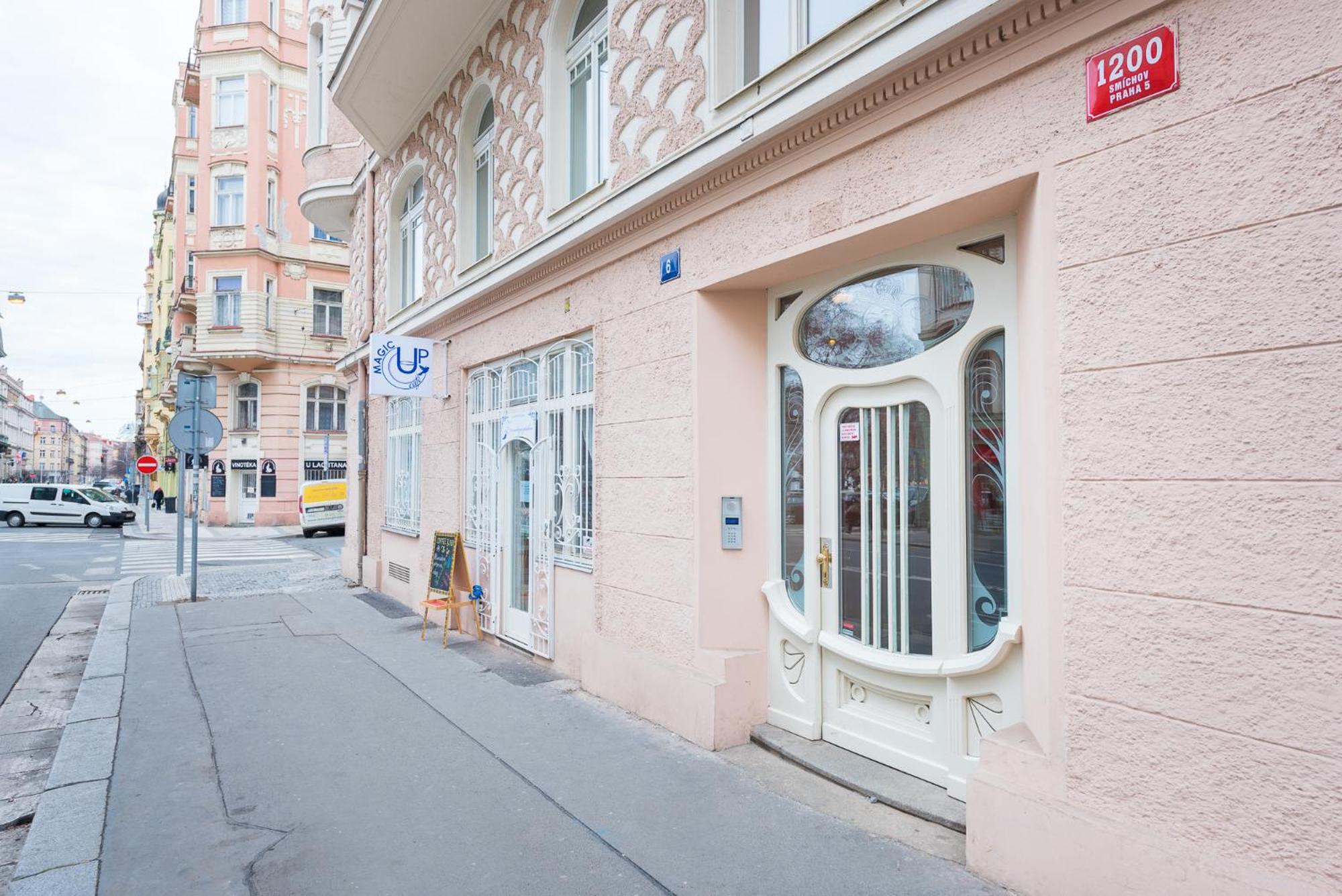 Beautiful Mala Strana Studios by easyBNB