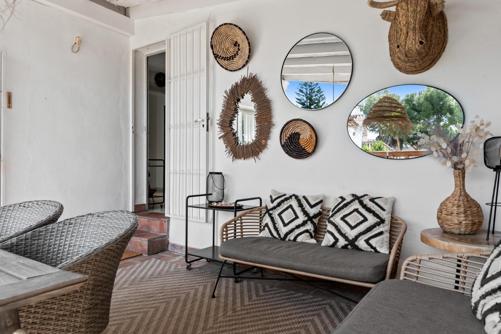 Townhouse with pool by Costarentals- Ref 199 view 5