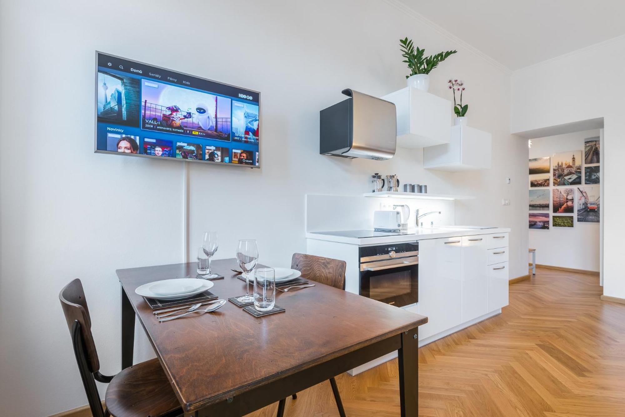 Beautiful Mala Strana Studios by easyBNB