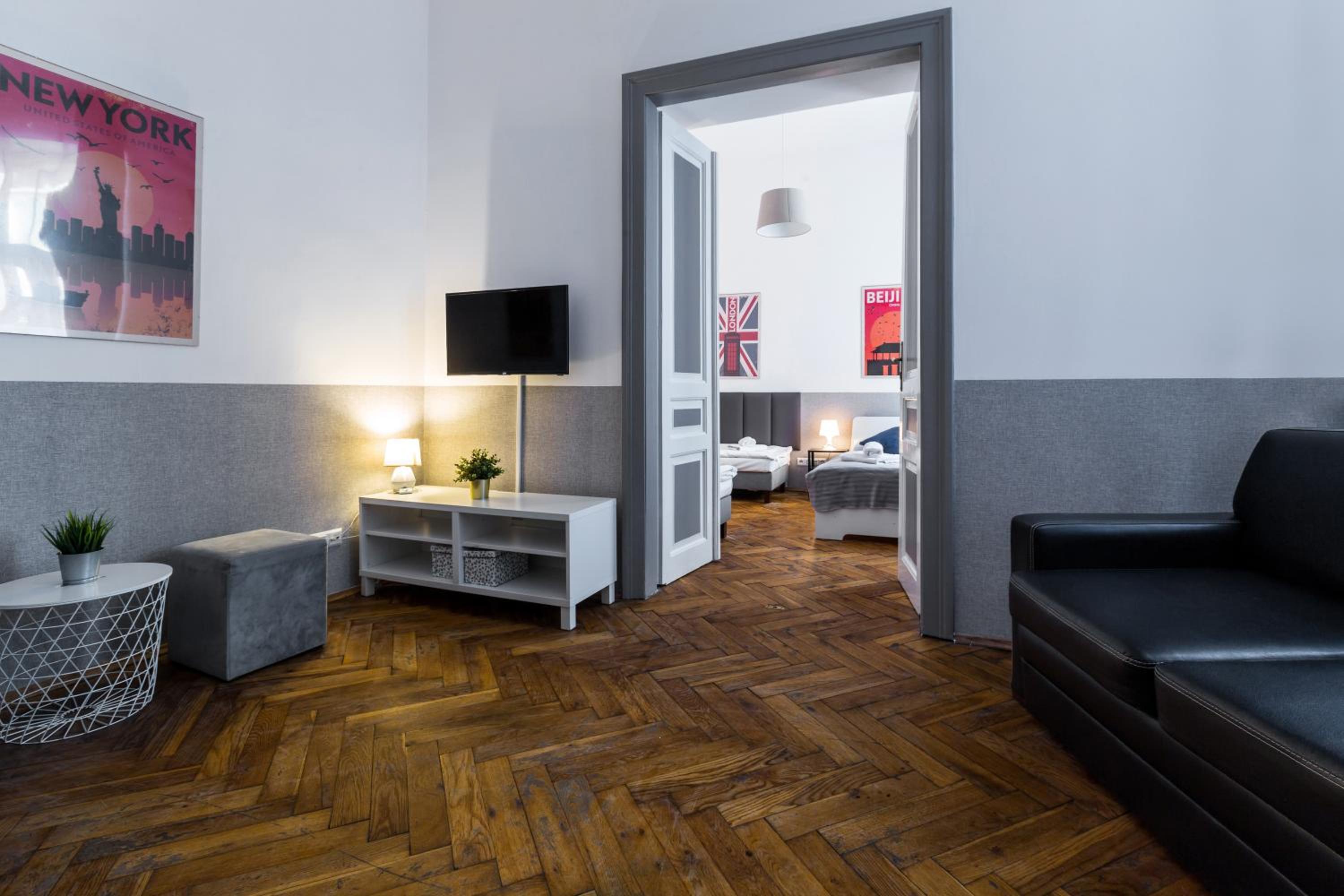 Wawel Cracow Old City Apartments - Friendhouse Apartments