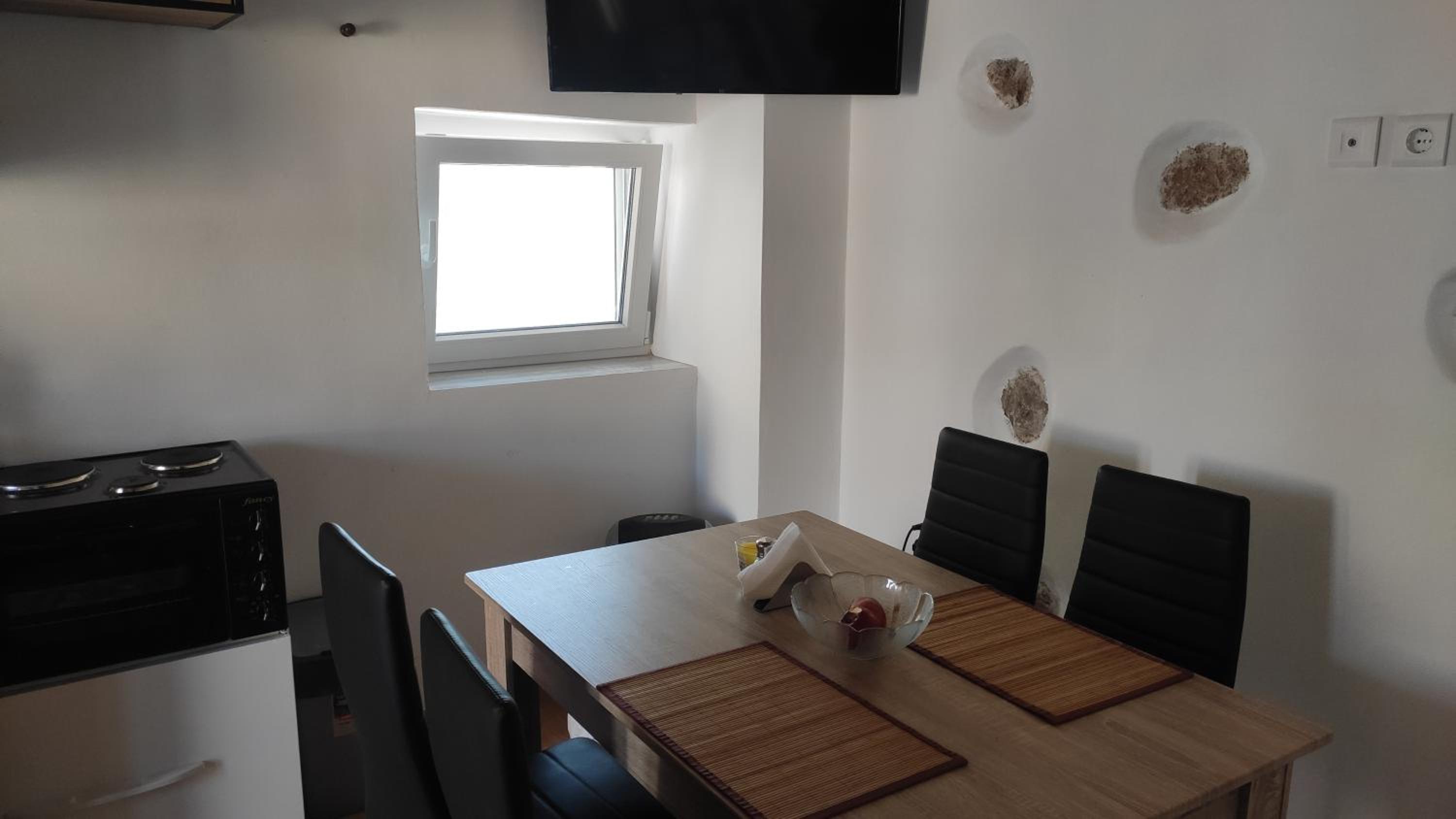 Tsitsinos maisonette house