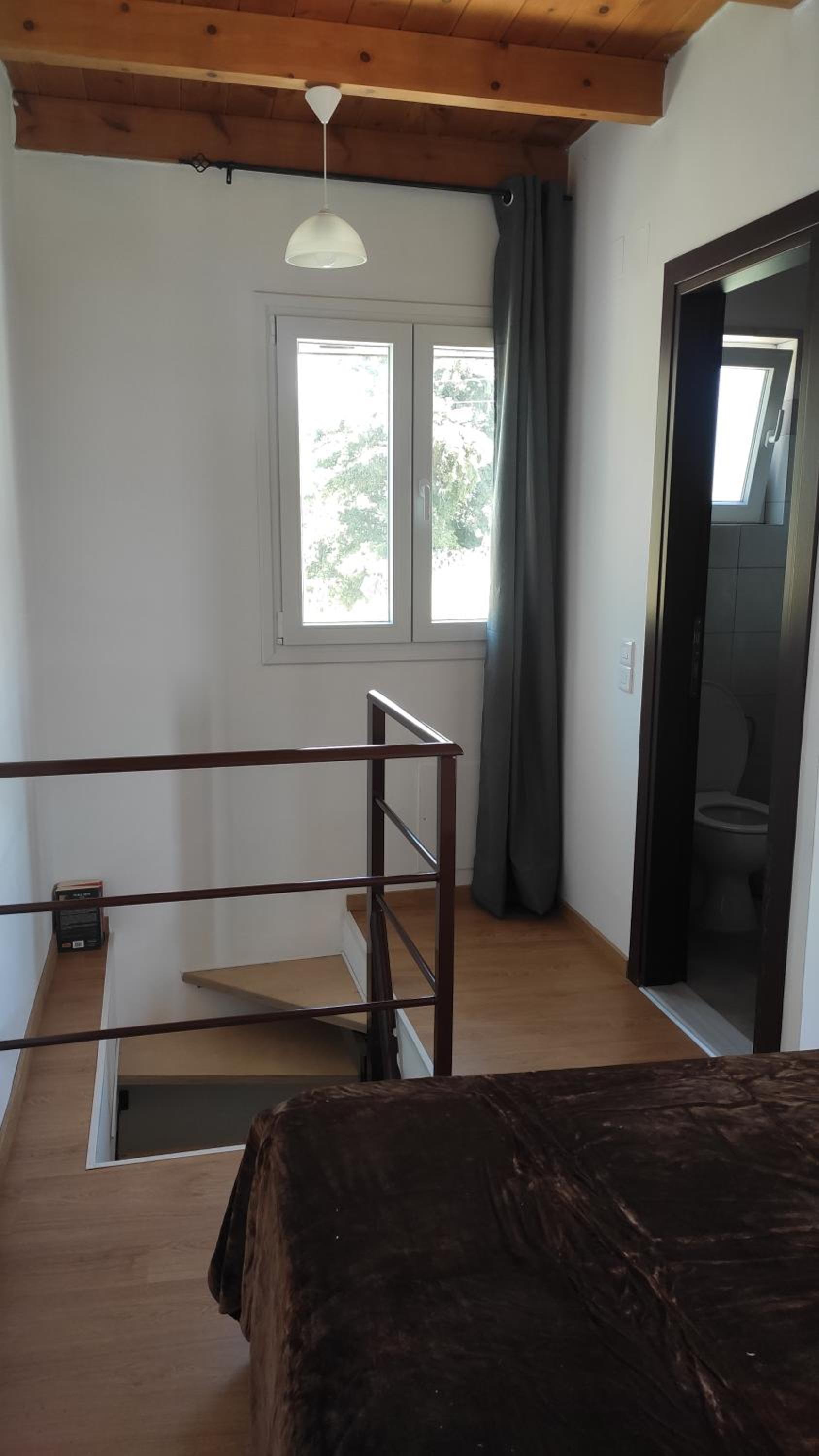 Tsitsinos maisonette house
