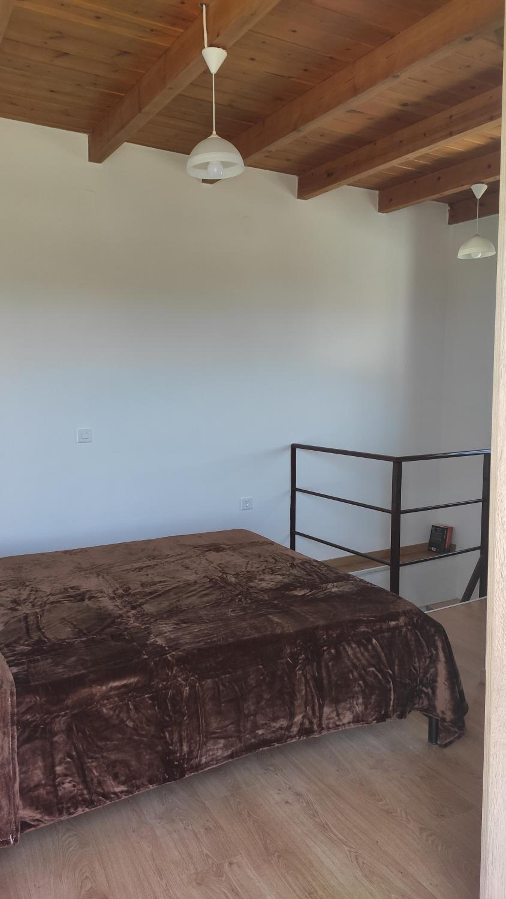 Tsitsinos maisonette house