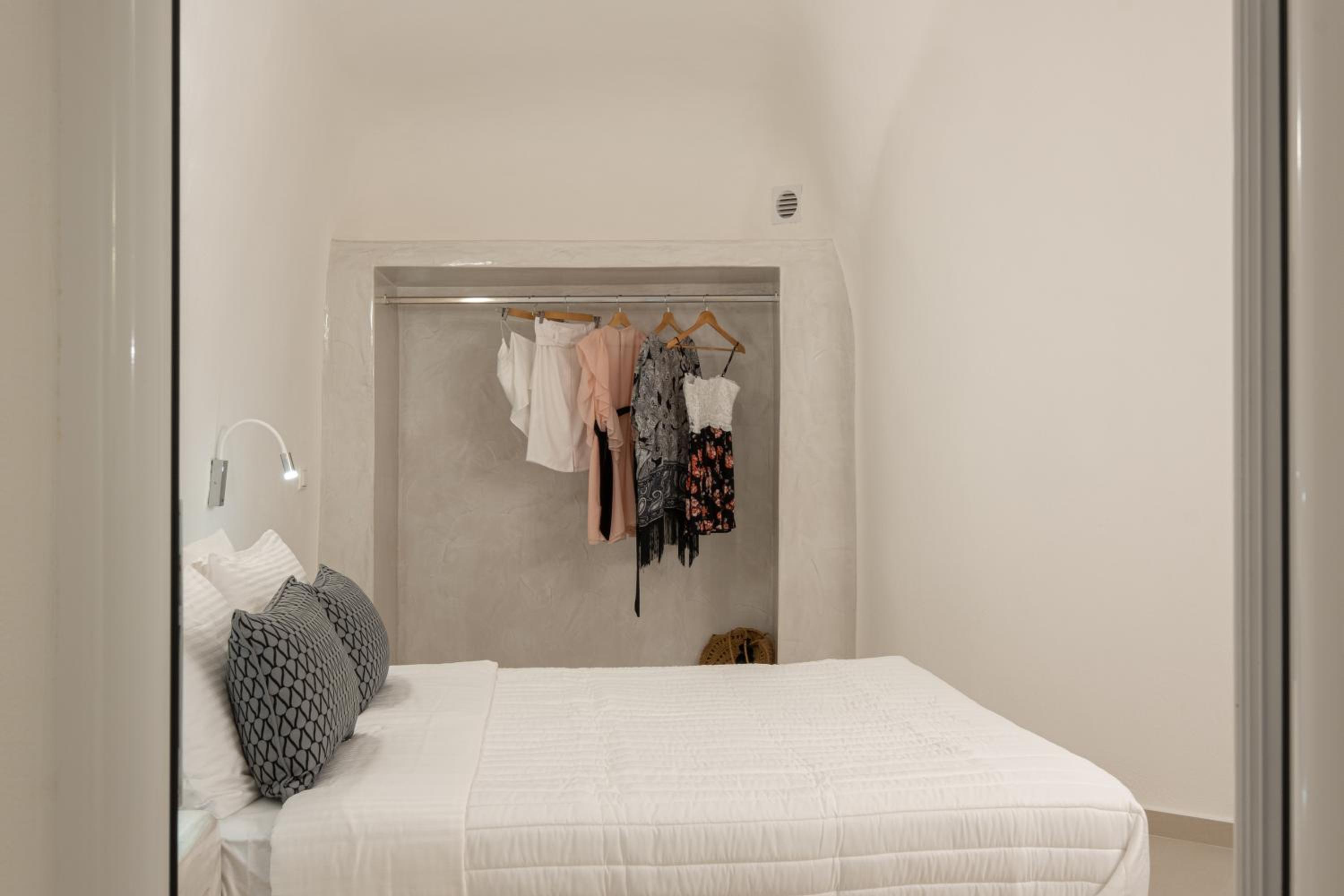 Santoterra Antigua Suites