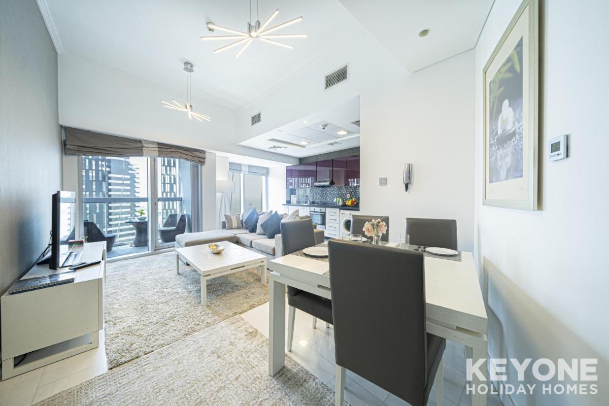 KeyOne - 1BR in Cayan Tower