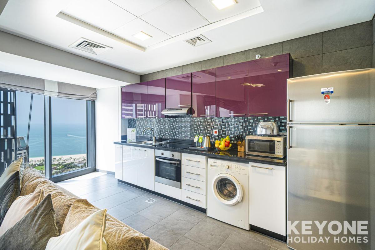 KeyOne - 1BR in Cayan Tower