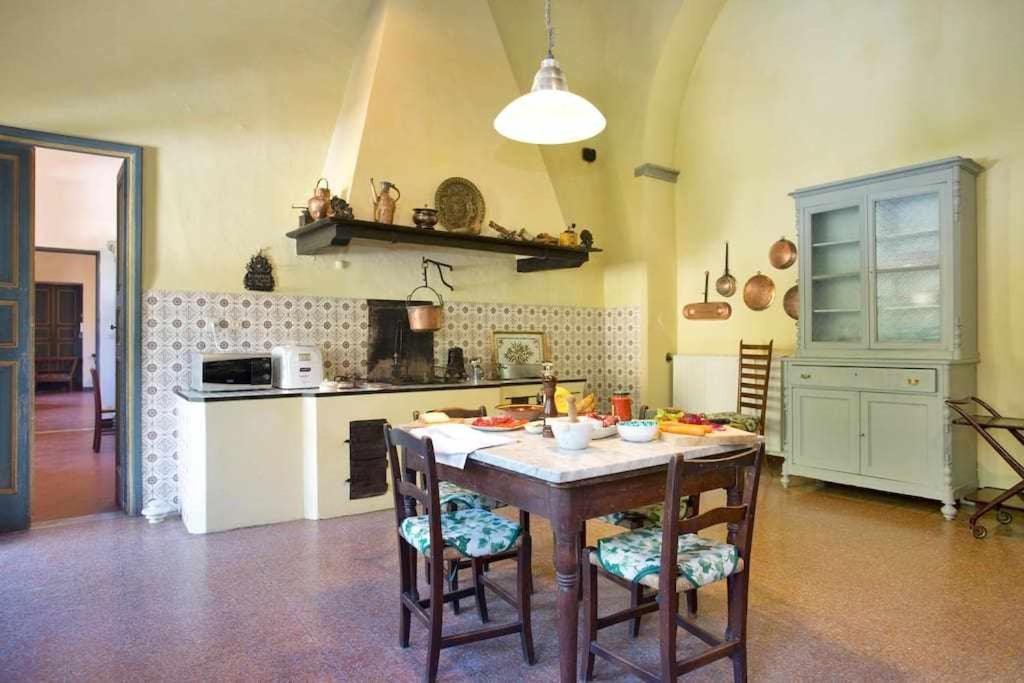 Villa Trenta Prestigious Villa Enchanting Garden