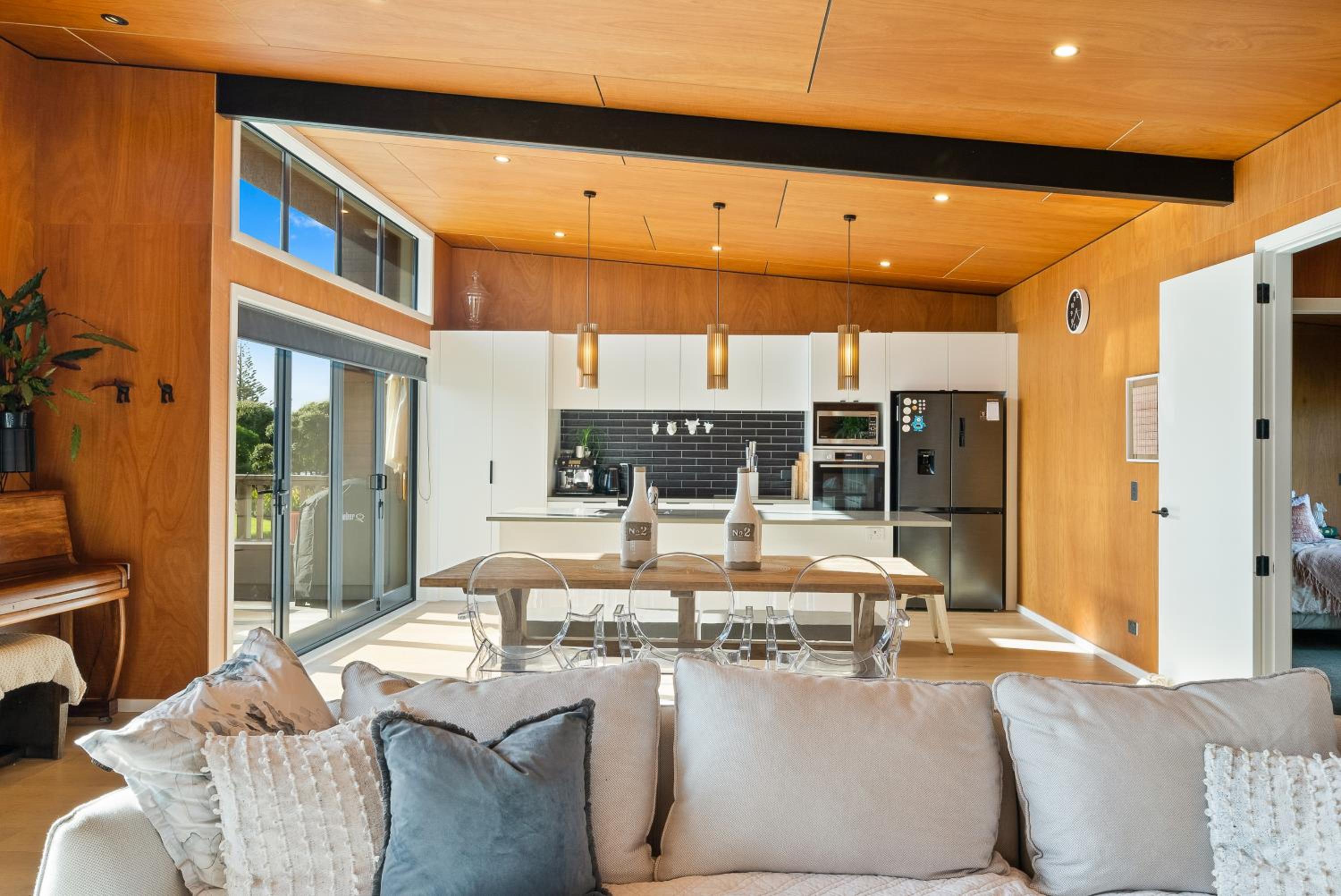 Beachside Sanctuary - Otaki Beach Holiday Home