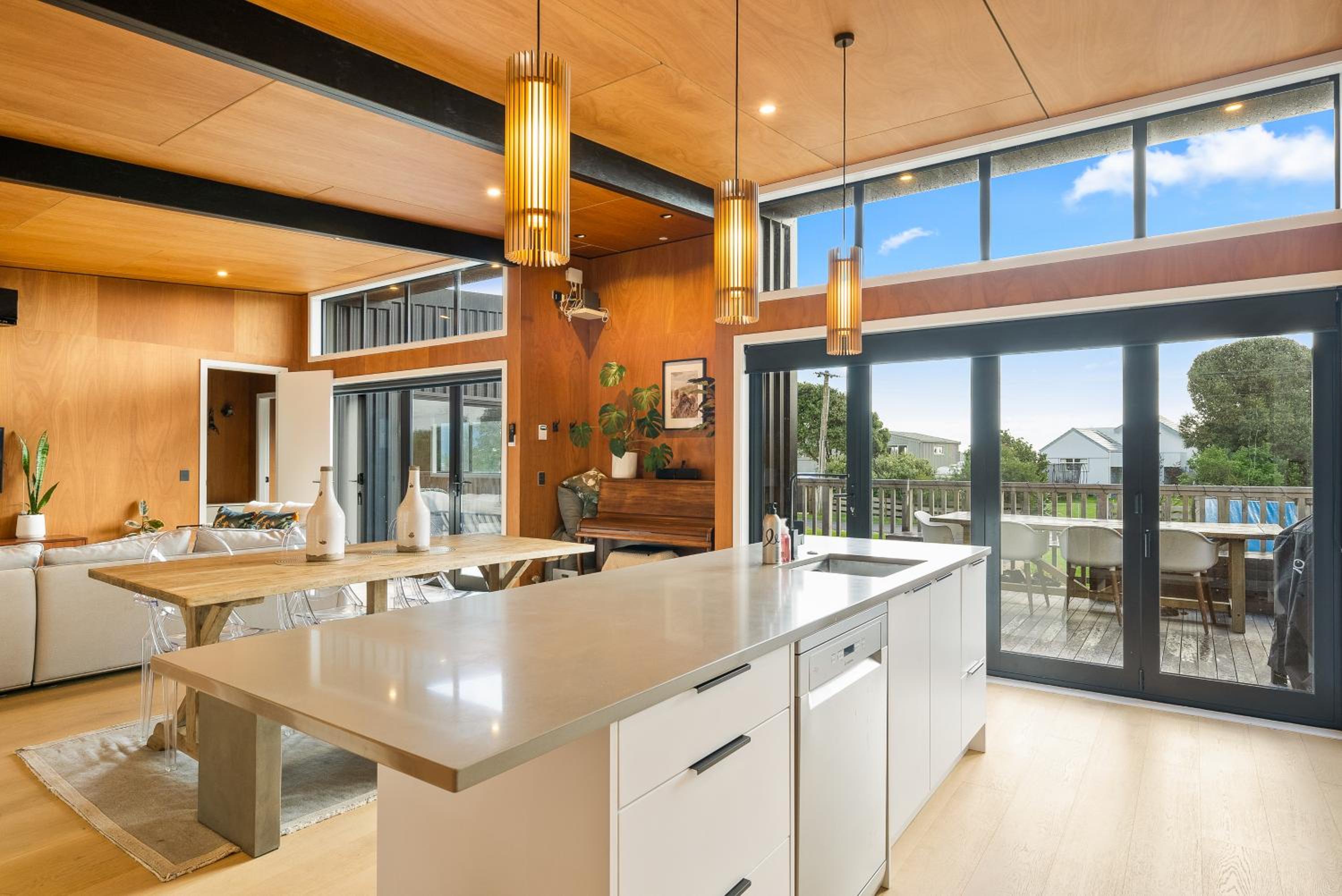 Beachside Sanctuary - Otaki Beach Holiday Home