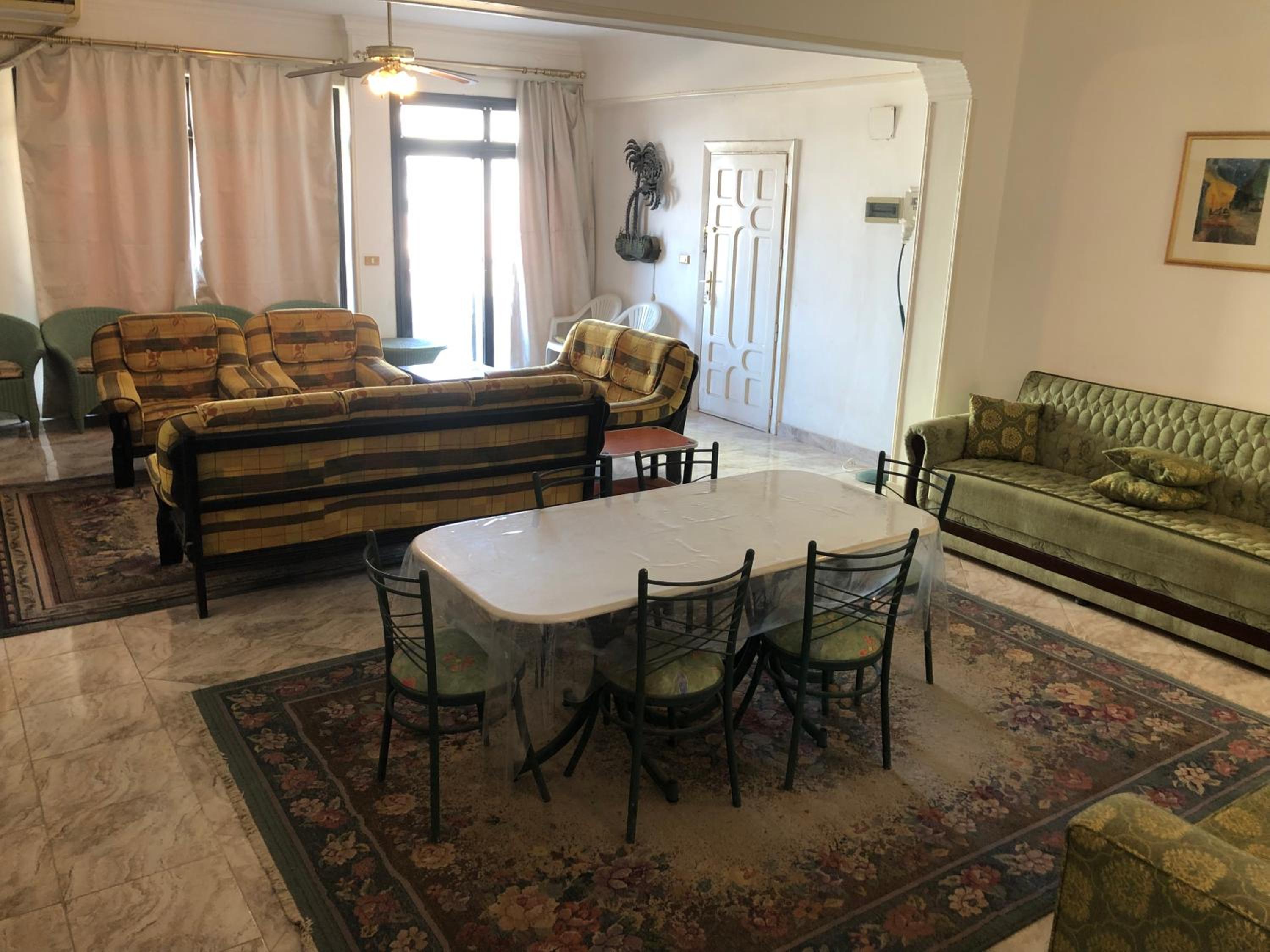 Sea view apartment