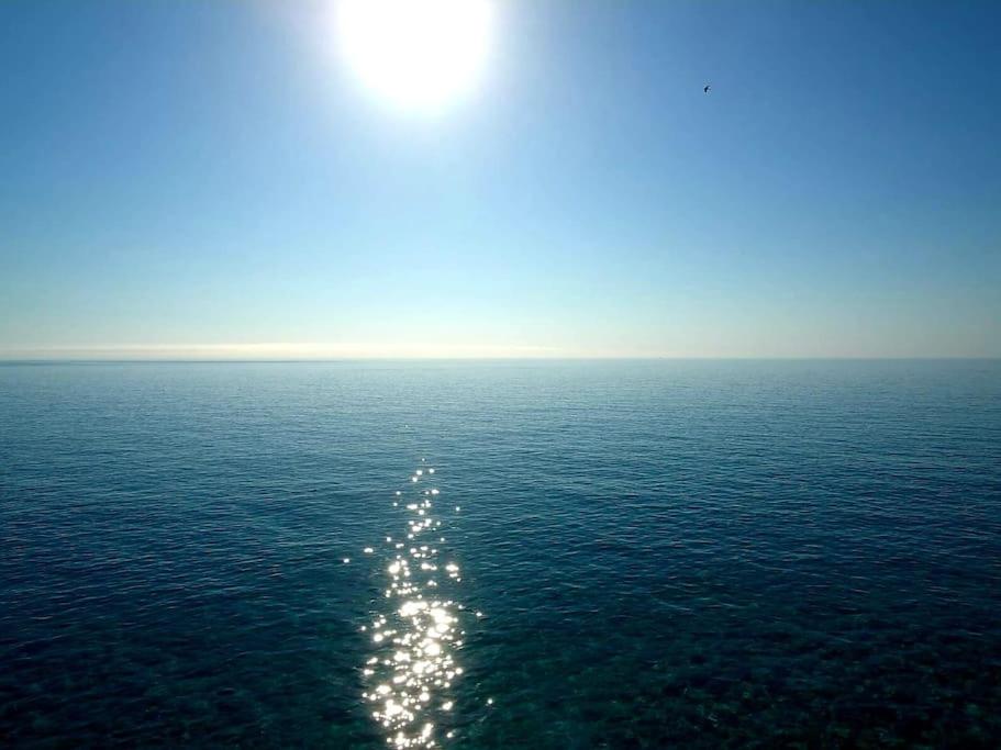 Ocean flat