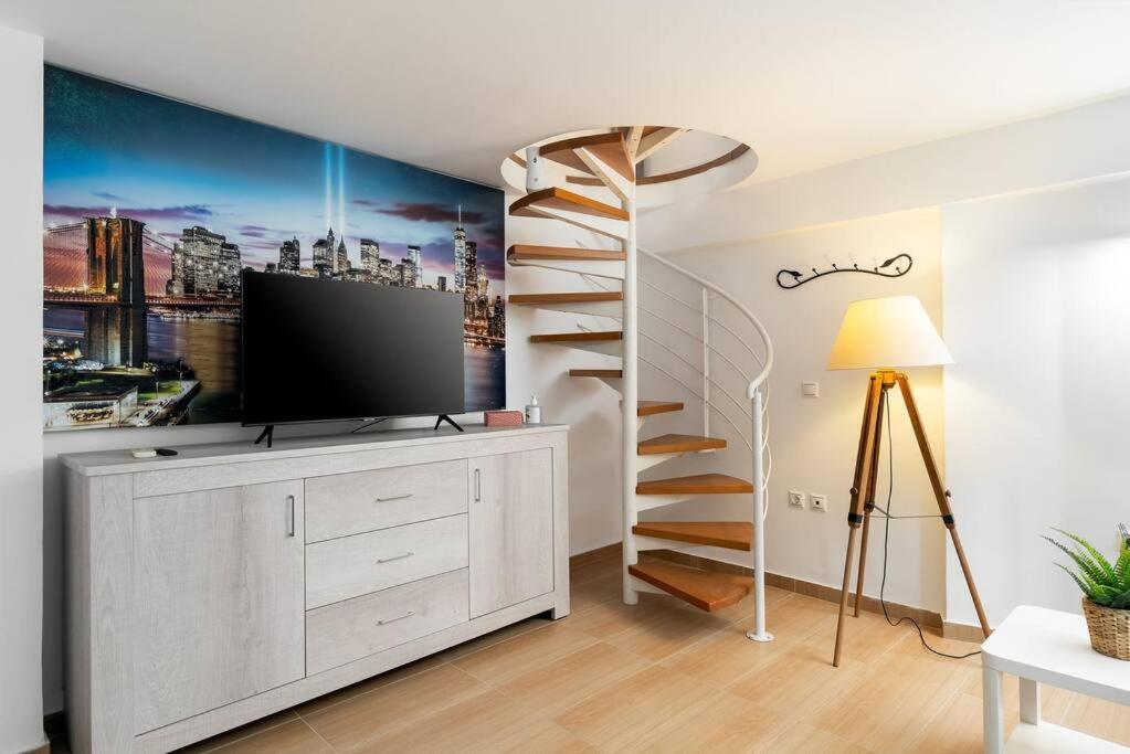 Modern Two Level Apartment in the Heart of Athens