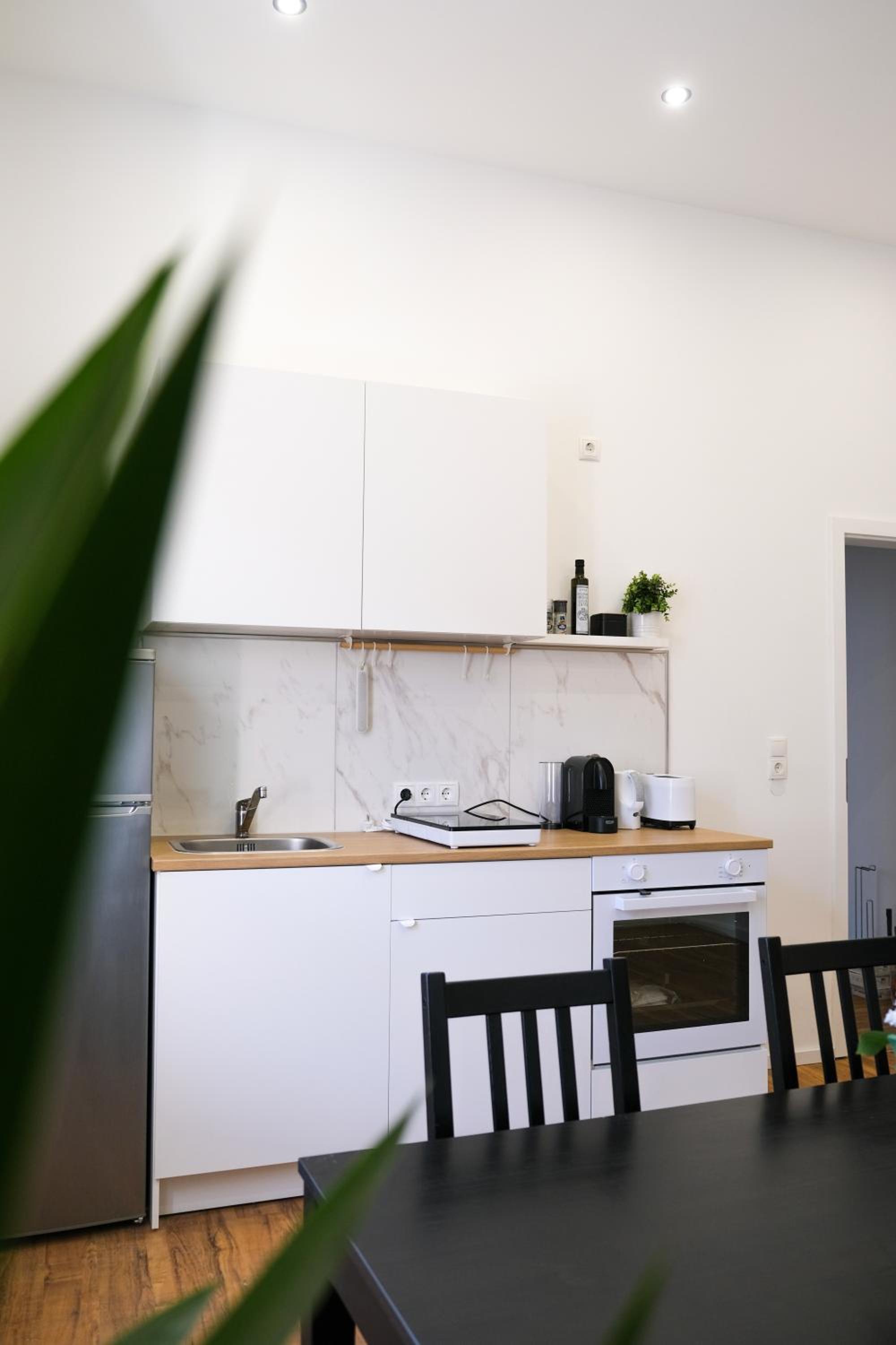 Honeybee Properties Ferienwohnungen Koblenz