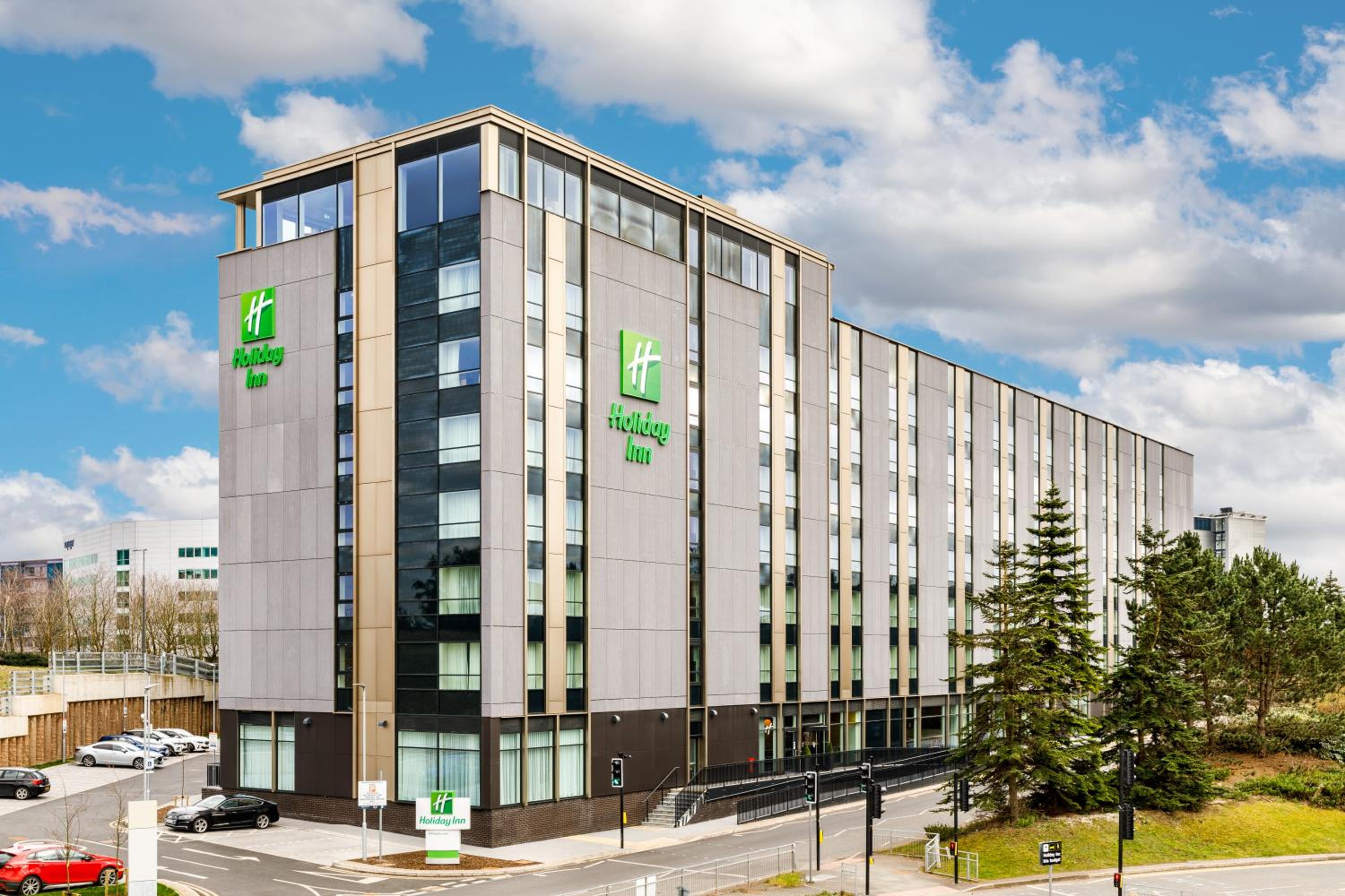 Hotel Holiday Inn Manchester Airport T2, an IHG Hotel - Image 1