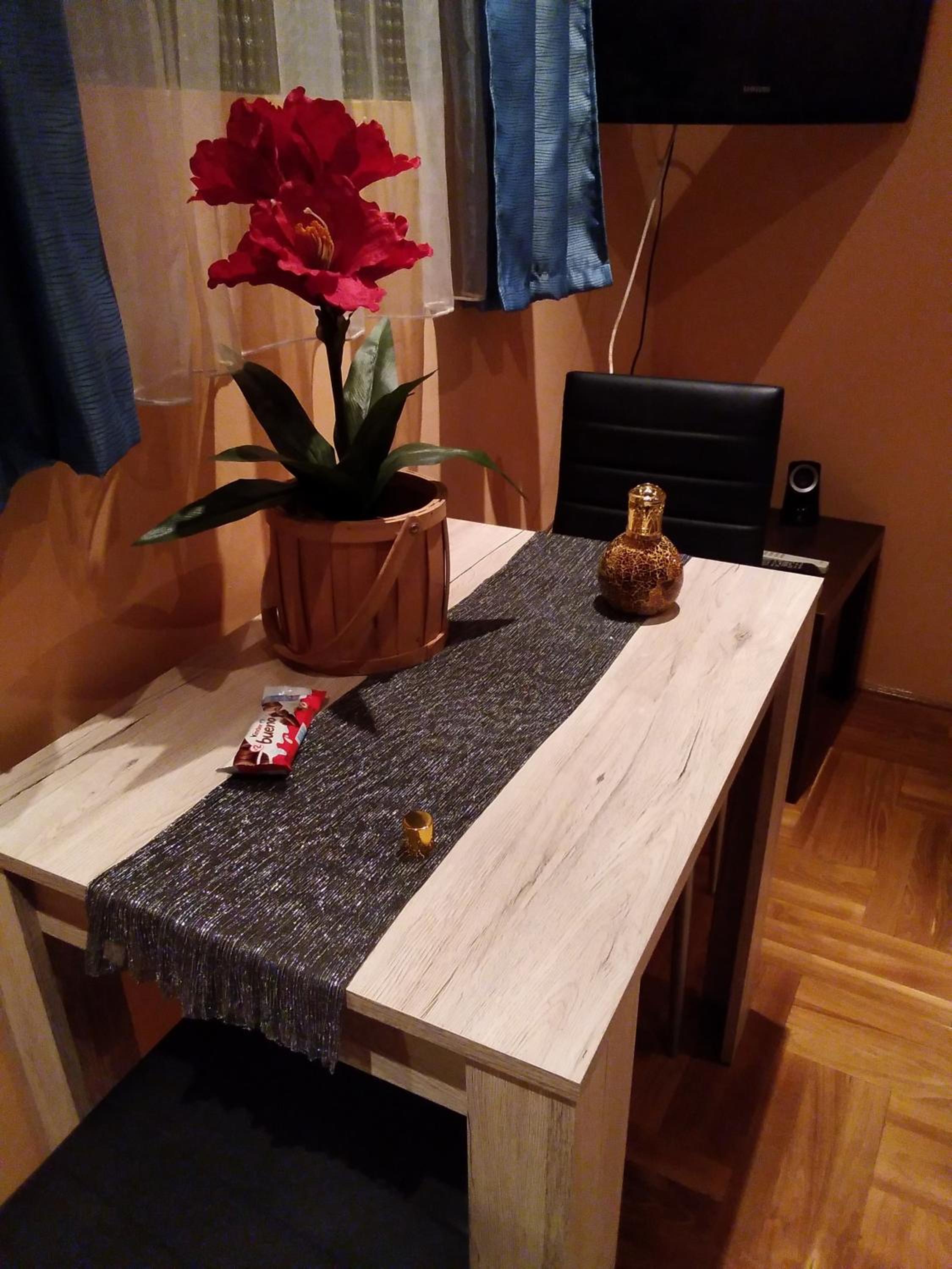 Photo 12
