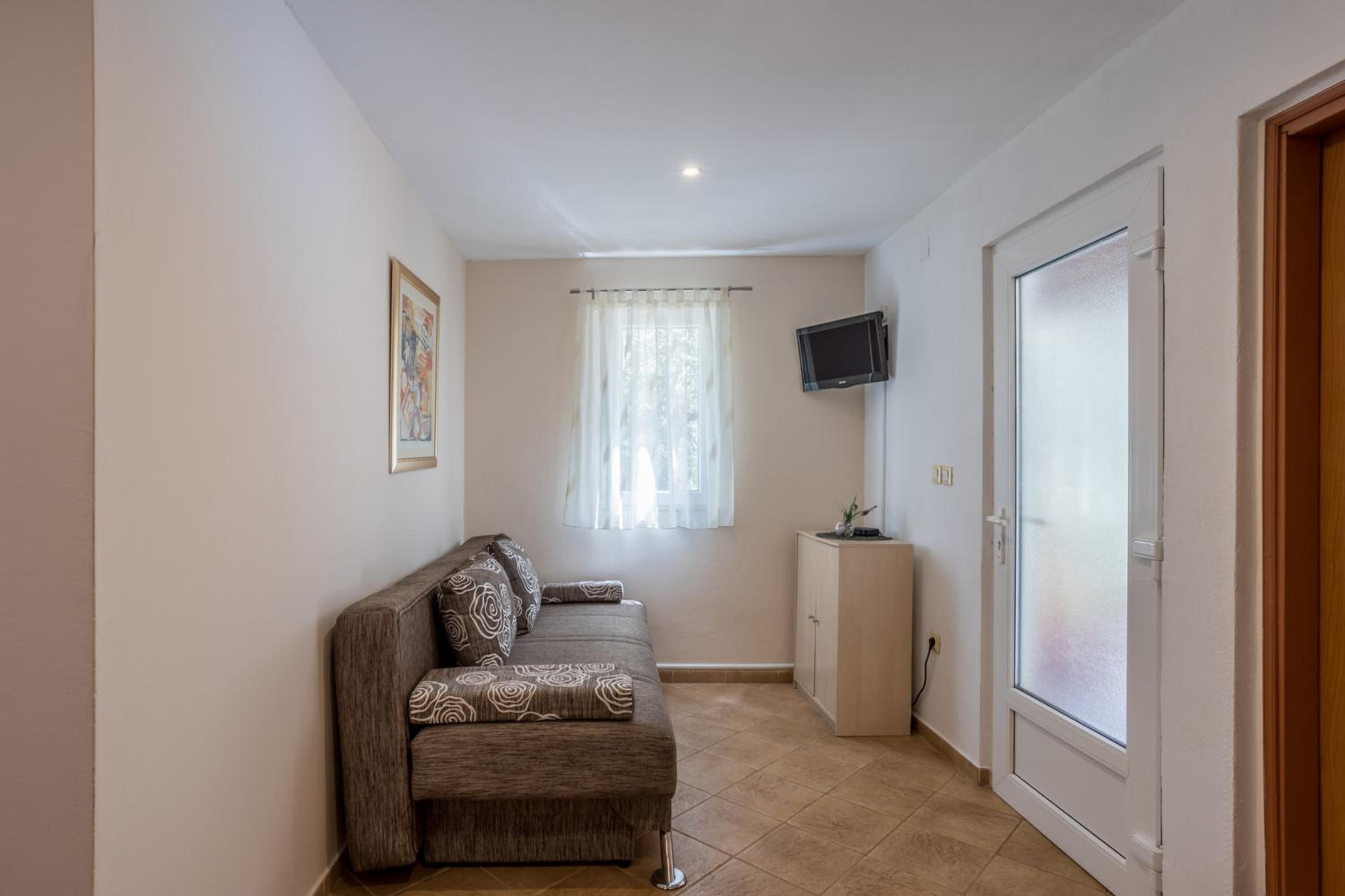 Charming House in Stari Grad