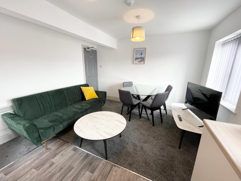 Adelaide Gardens by Sasco Apartments view 4