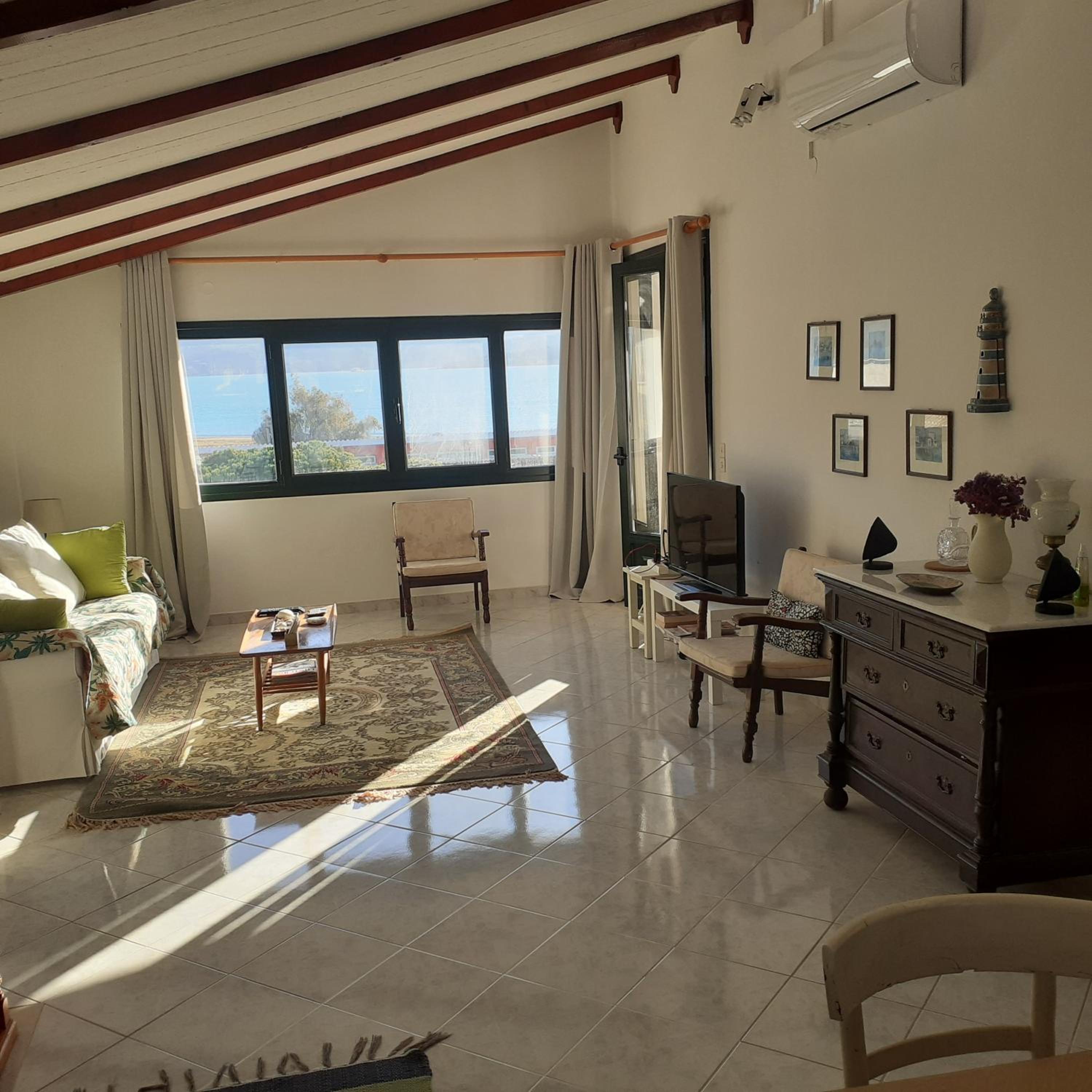 Beautiful Penthouse photo 2