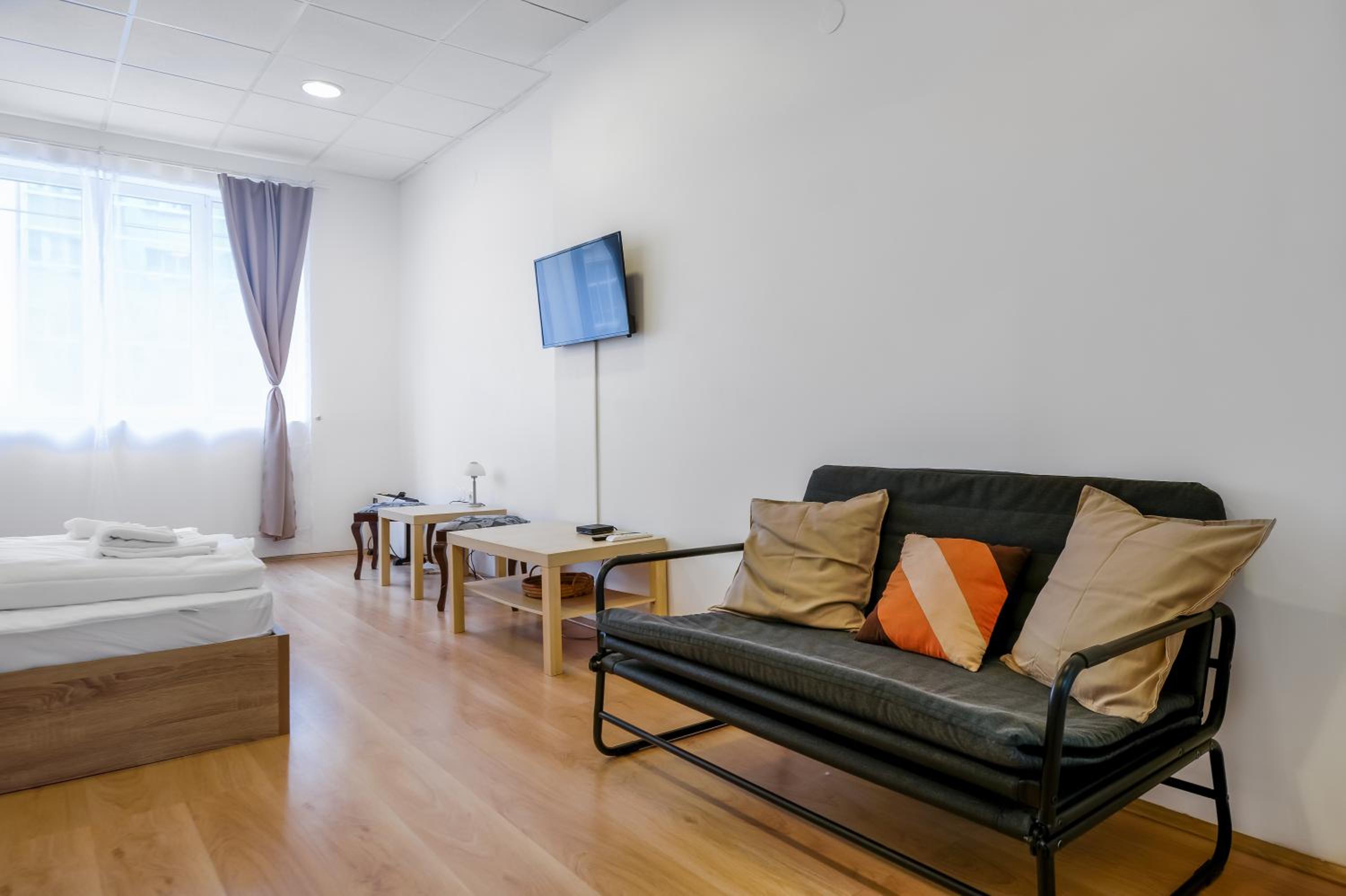 2BD Citrus Apartment, Aristocratic Sofia Living by Flat Mаnager