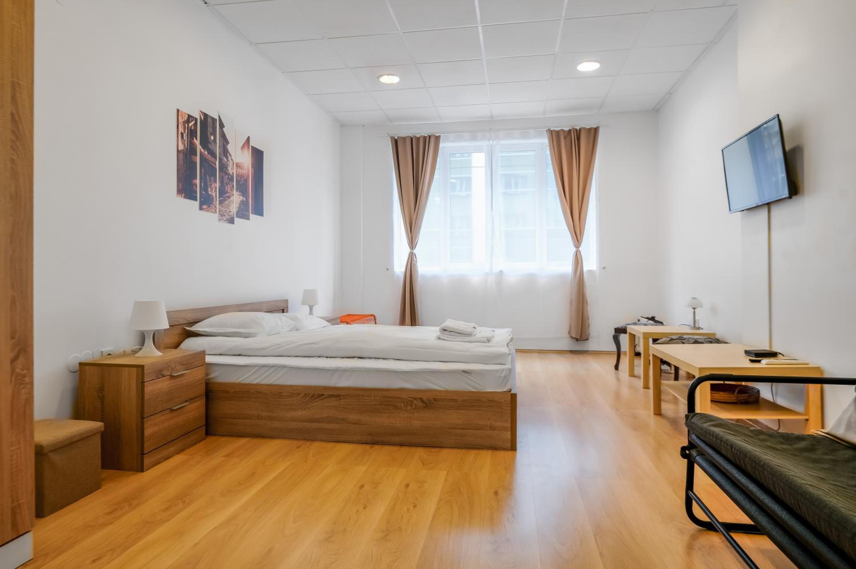 2BD Citrus Apartment, Aristocratic Sofia Living by Flat Mаnager