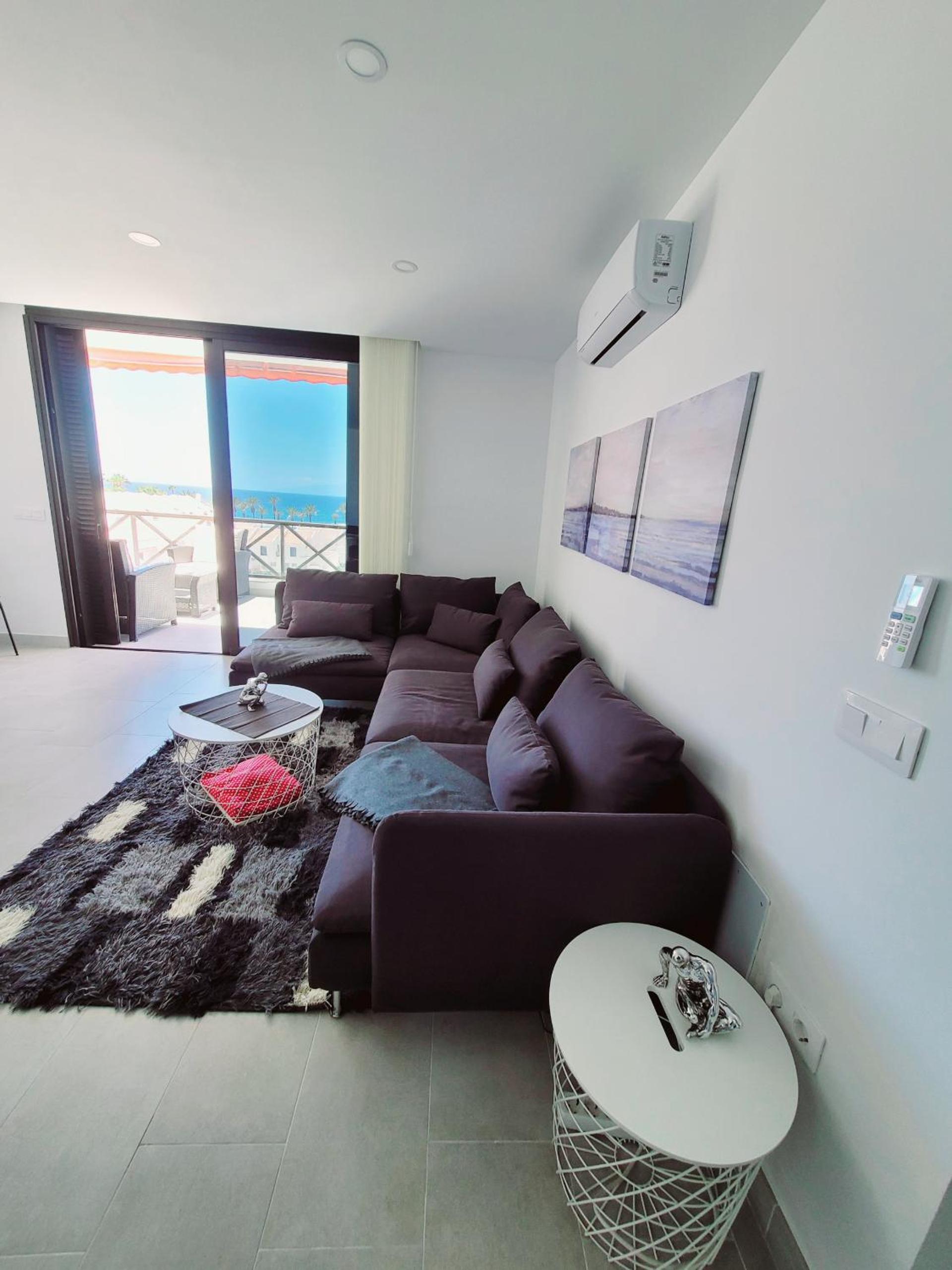 Ferienwohnung Tower Penthouse Parque Santiago I