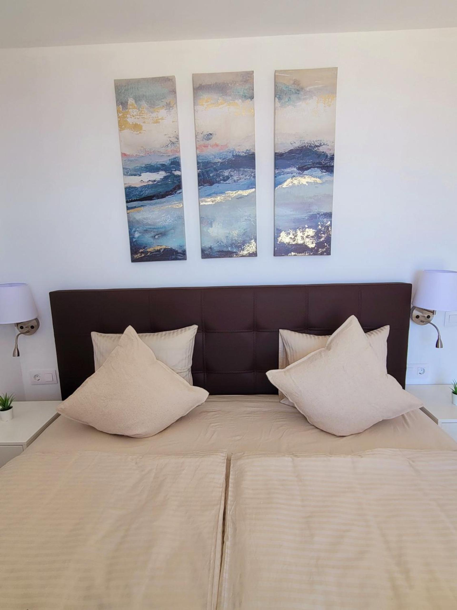 Ferienwohnung Tower Penthouse Parque Santiago I