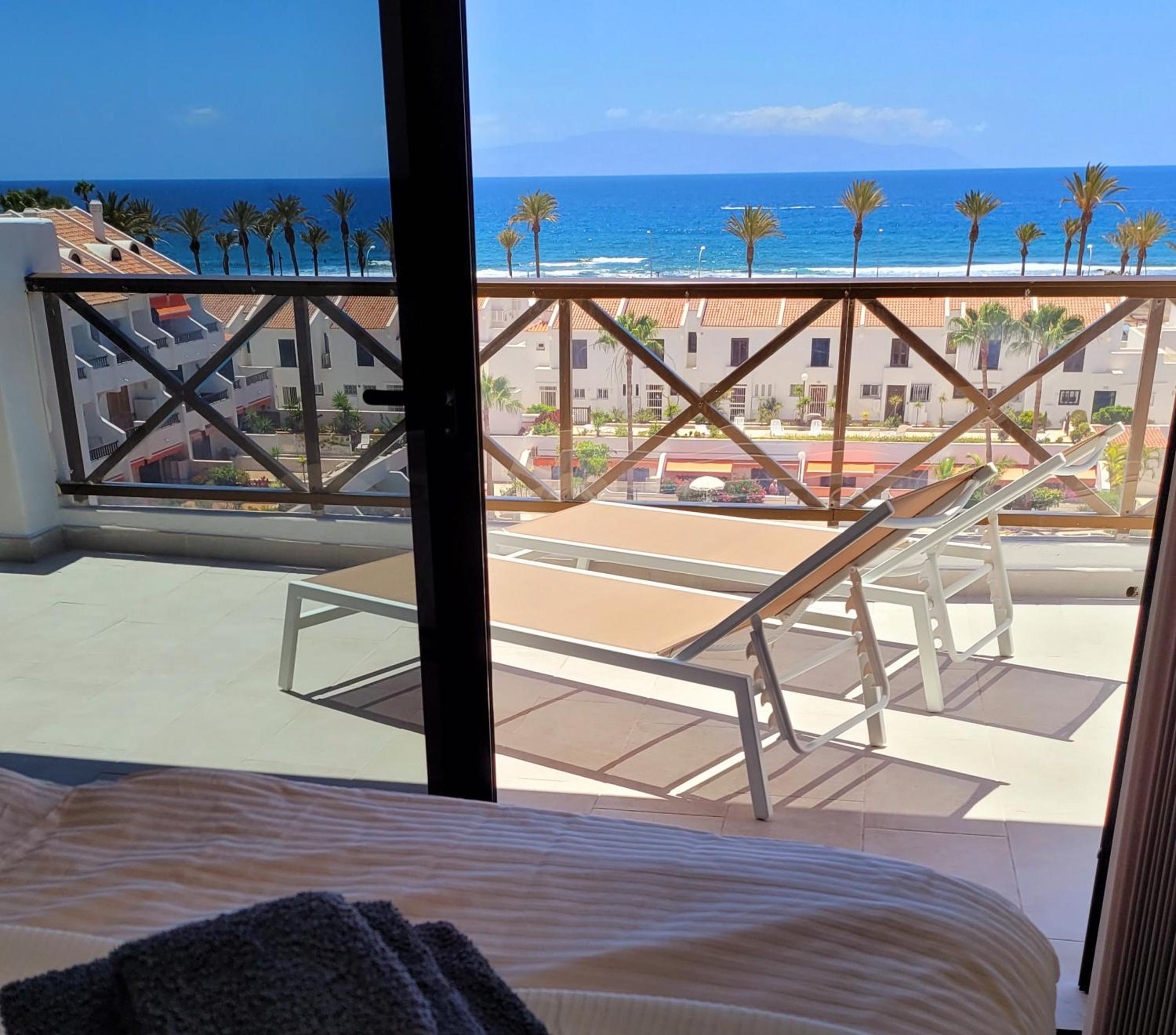 Ferienwohnung Tower Penthouse Parque Santiago I