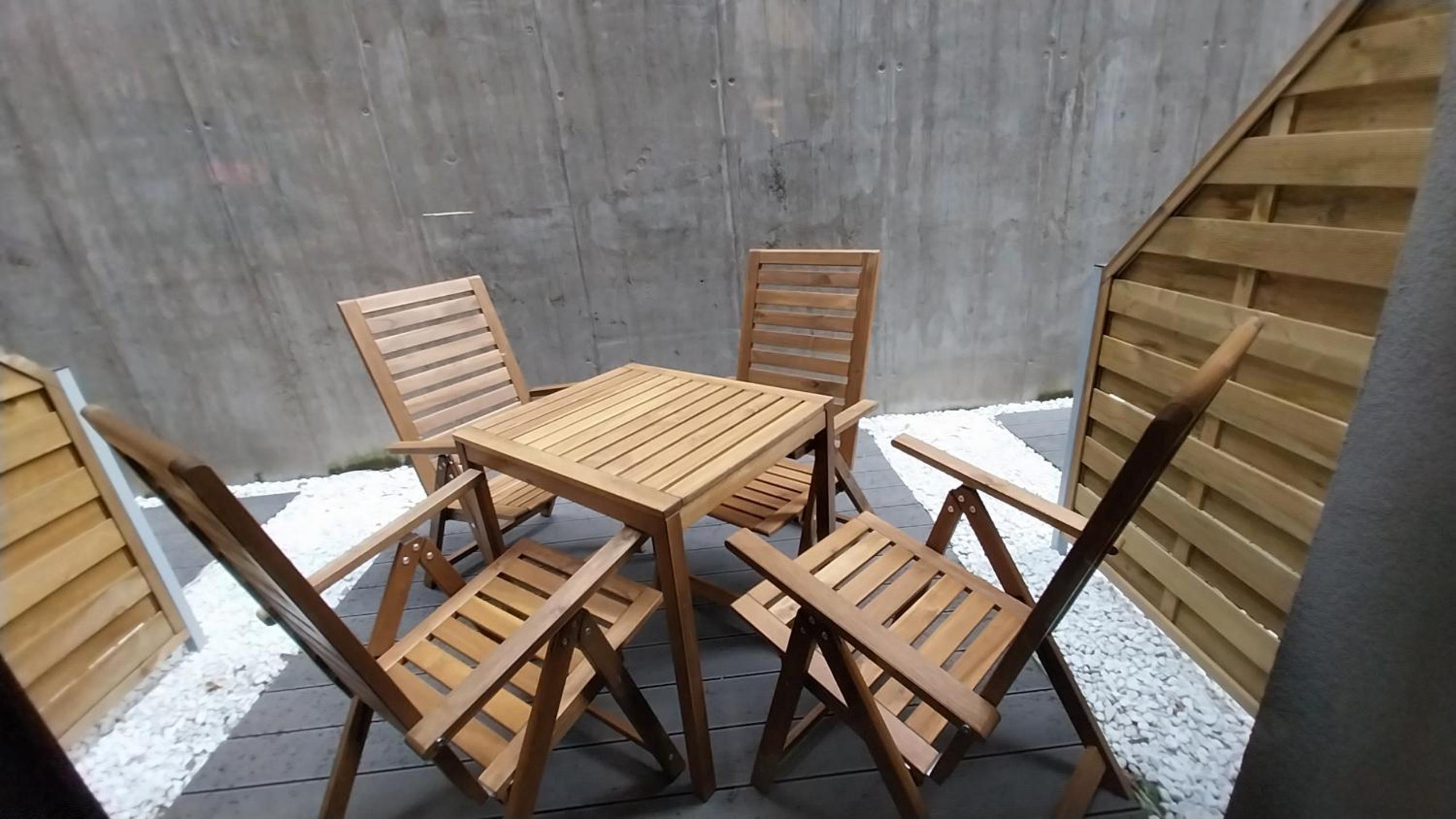 Peaceful Basement Apartment with Terrace & free GYM