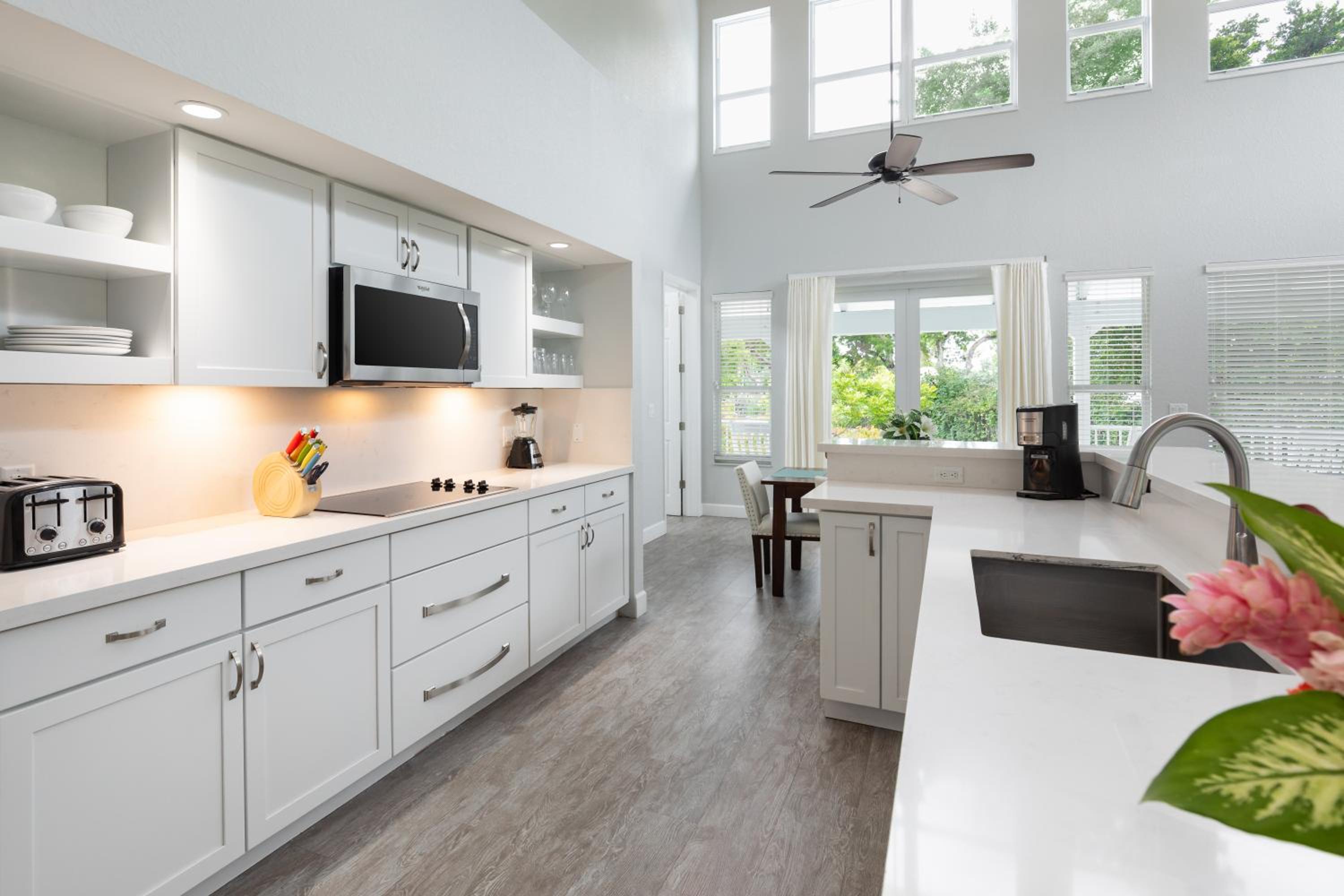 Dolphin Point Villas