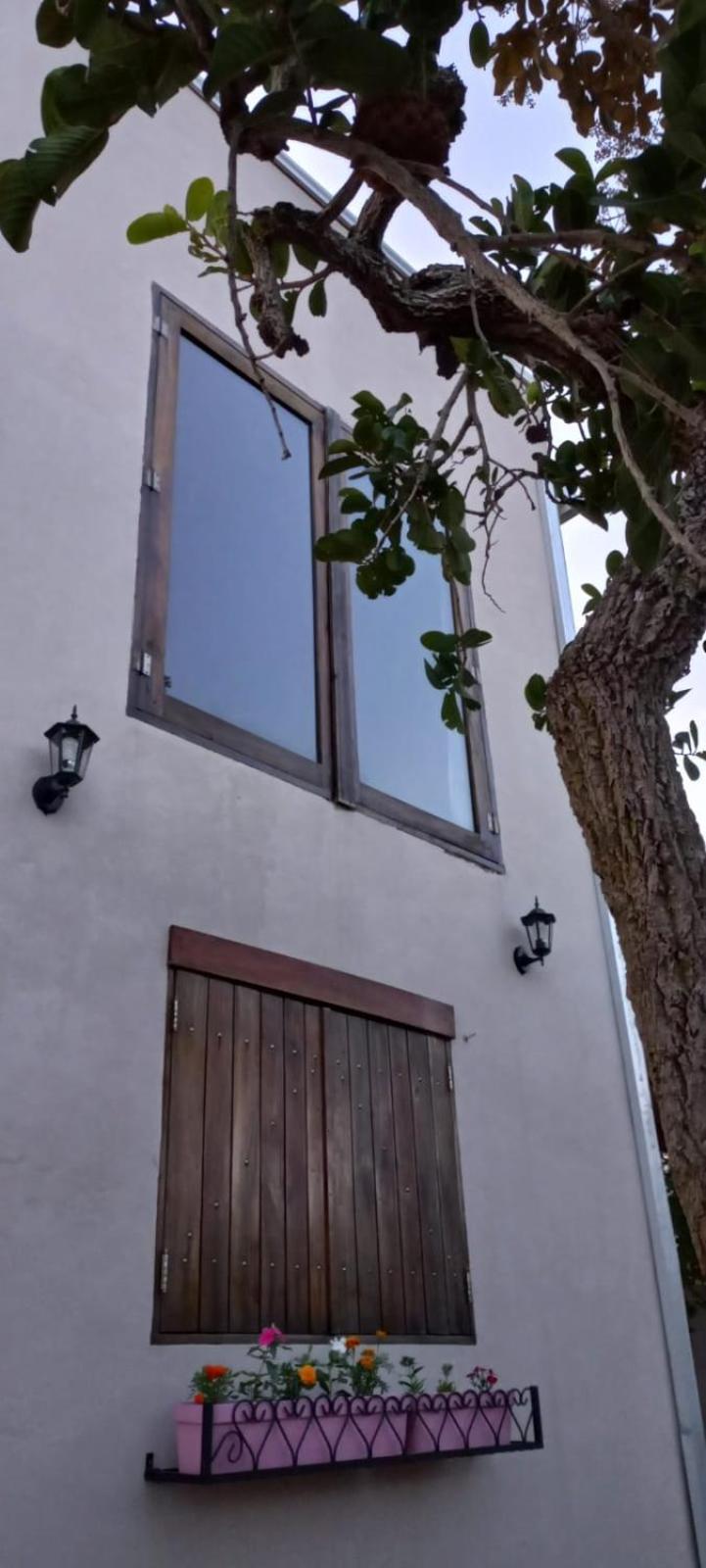 Casa em Alto Paraíso com vista para as montanhas no Eldorado ao lado do centro