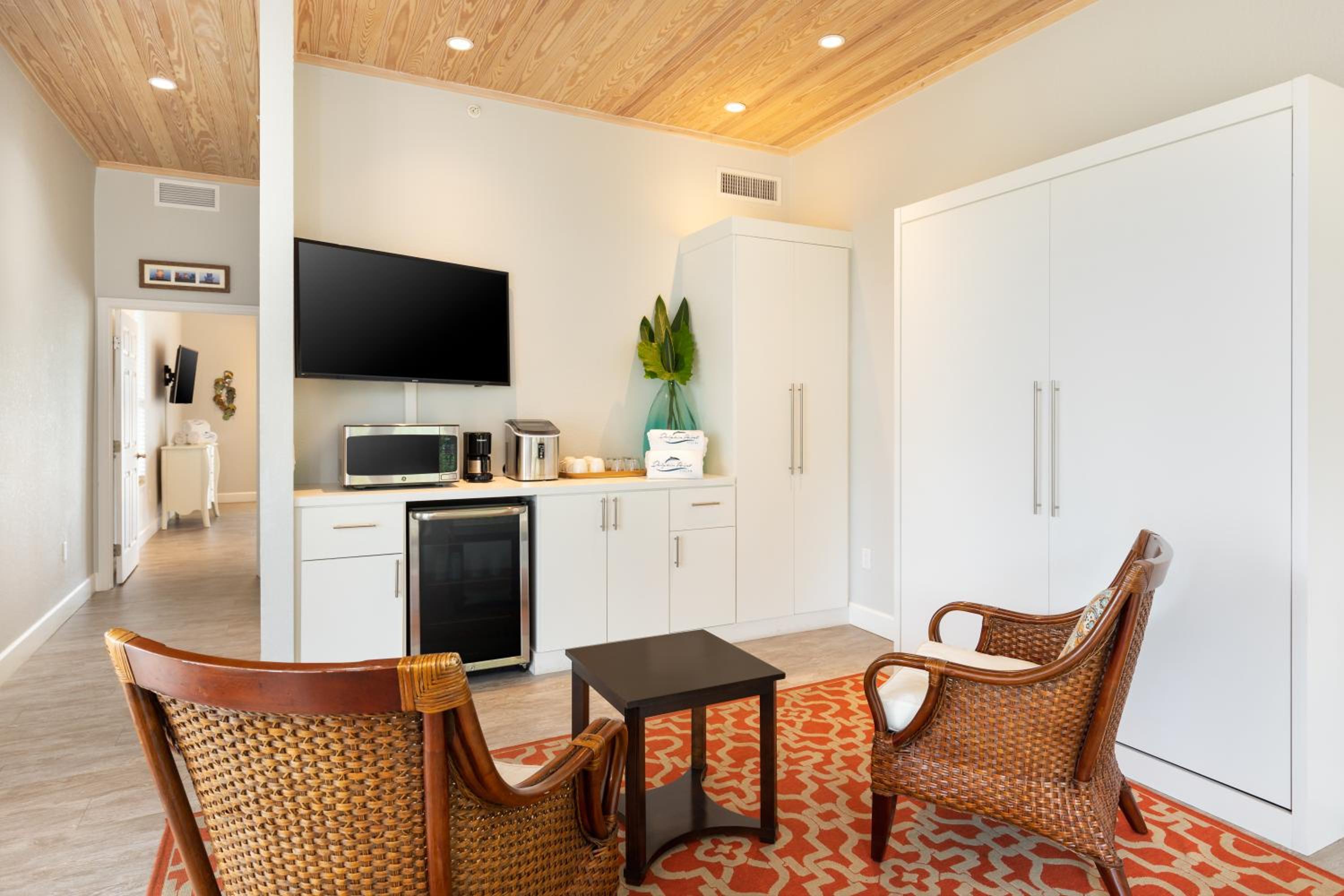 Dolphin Point Villas