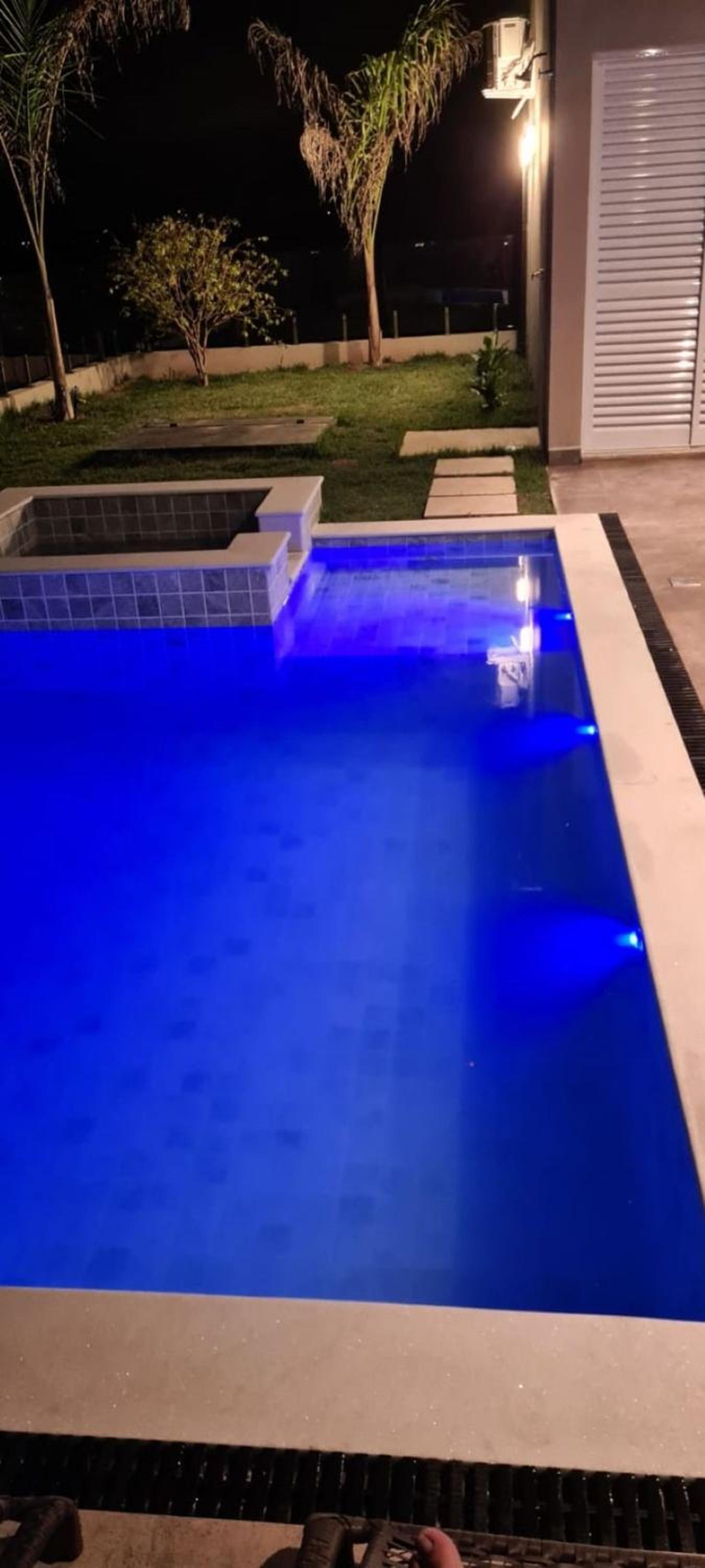 70m da Marina - Entrada 9h - Piscina Vista Represa