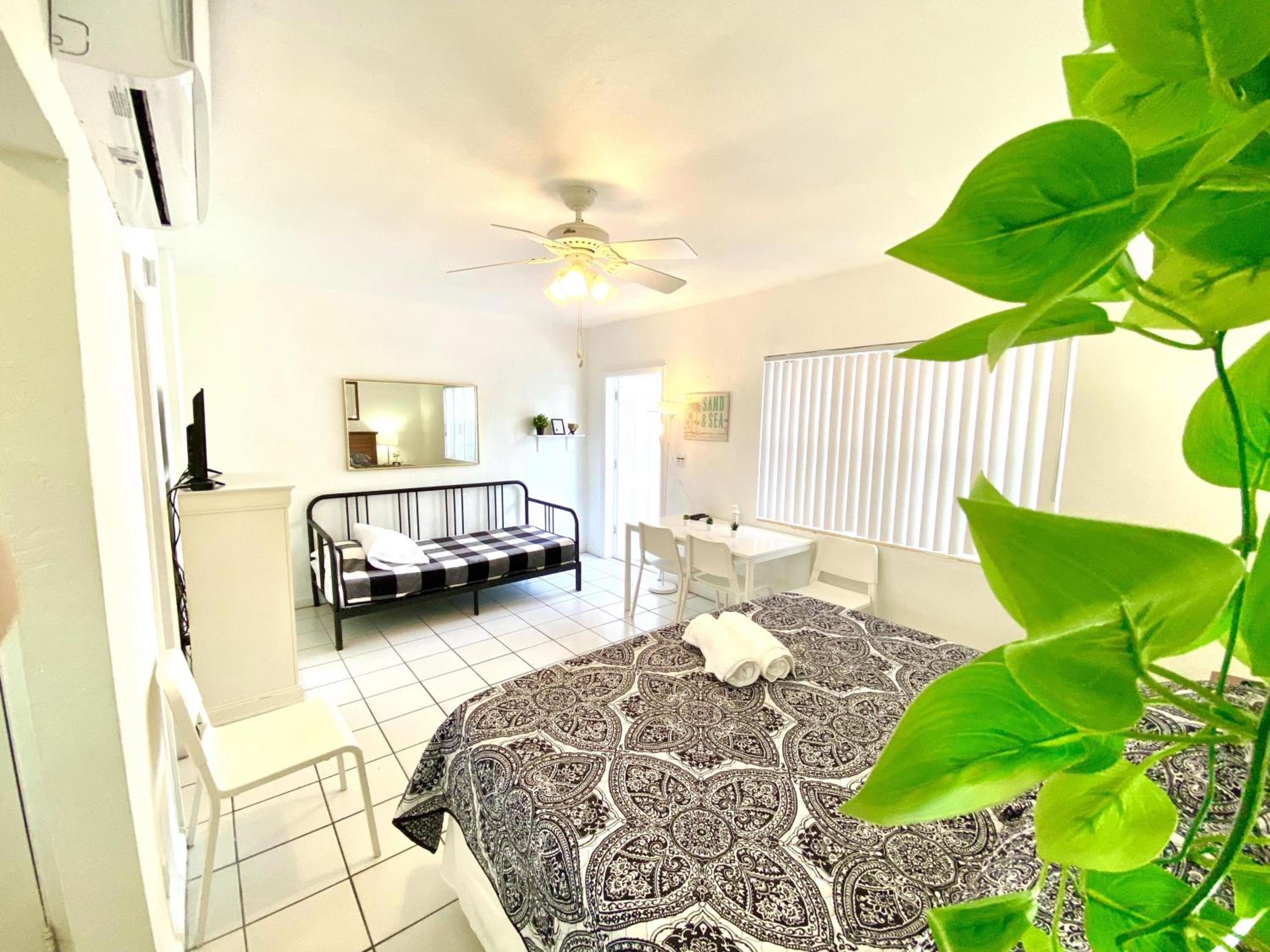 Southwinds Inn by The Gold Nests