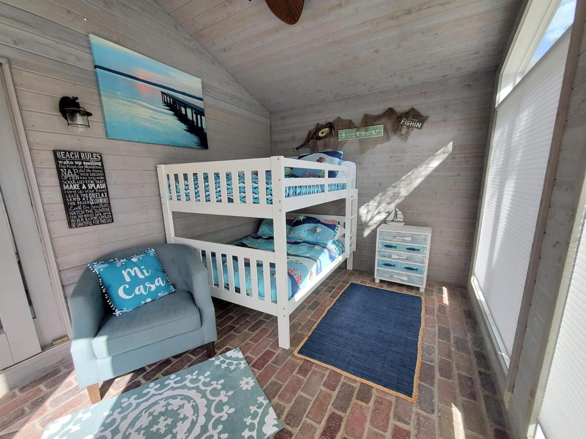 Sandy Beach Retreat on Big Spirit Lake
